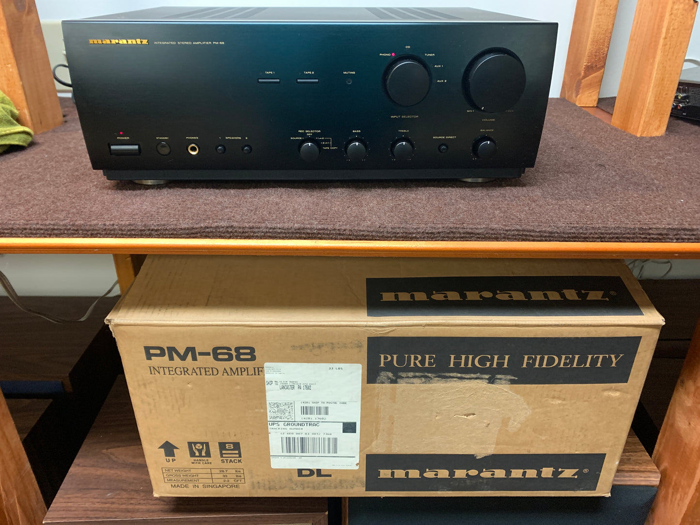 Marantz Integrated Amp PM-68 * Box