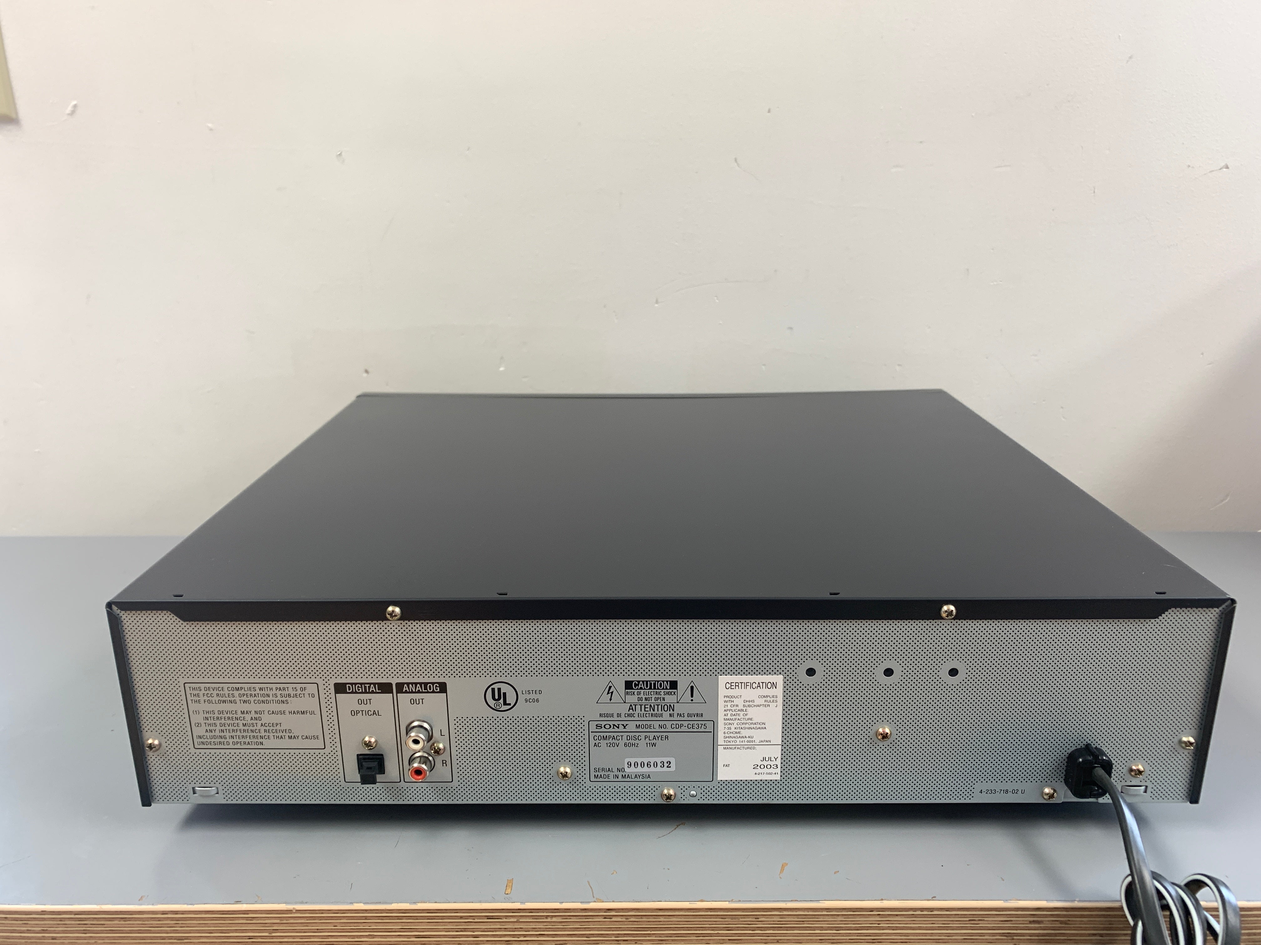 Sony hotsell 5 Disc CD changer Model # CDP-CE375