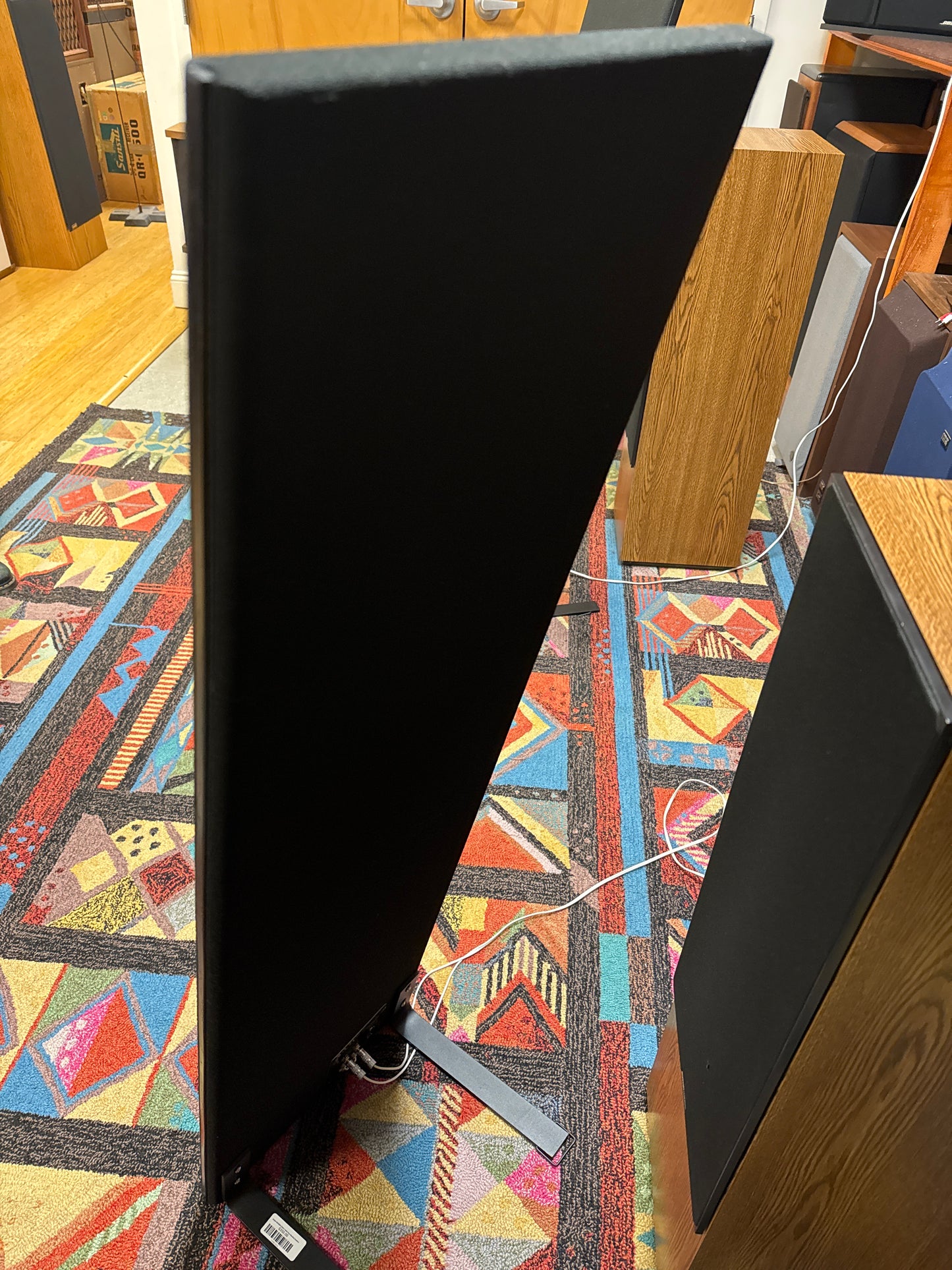 Magnepan MAGNEPLANAR ® MMG Floor Standing Speakers