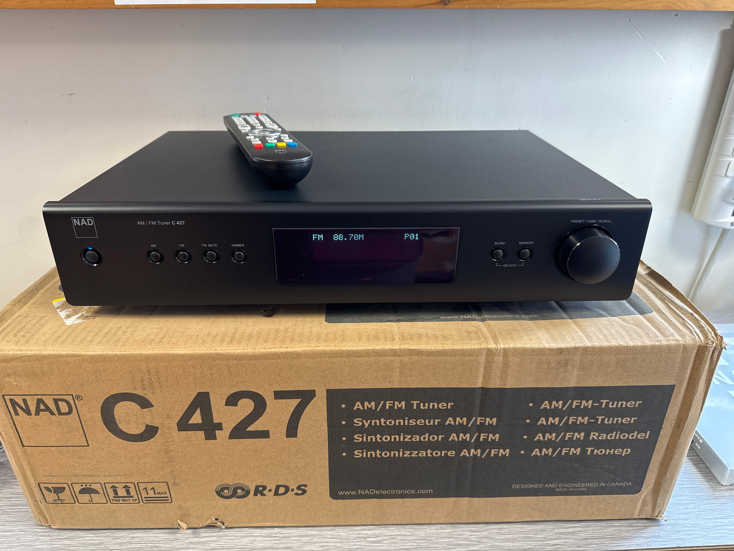 NAD C427 Stereo Tuner * Box * Manual * Remote