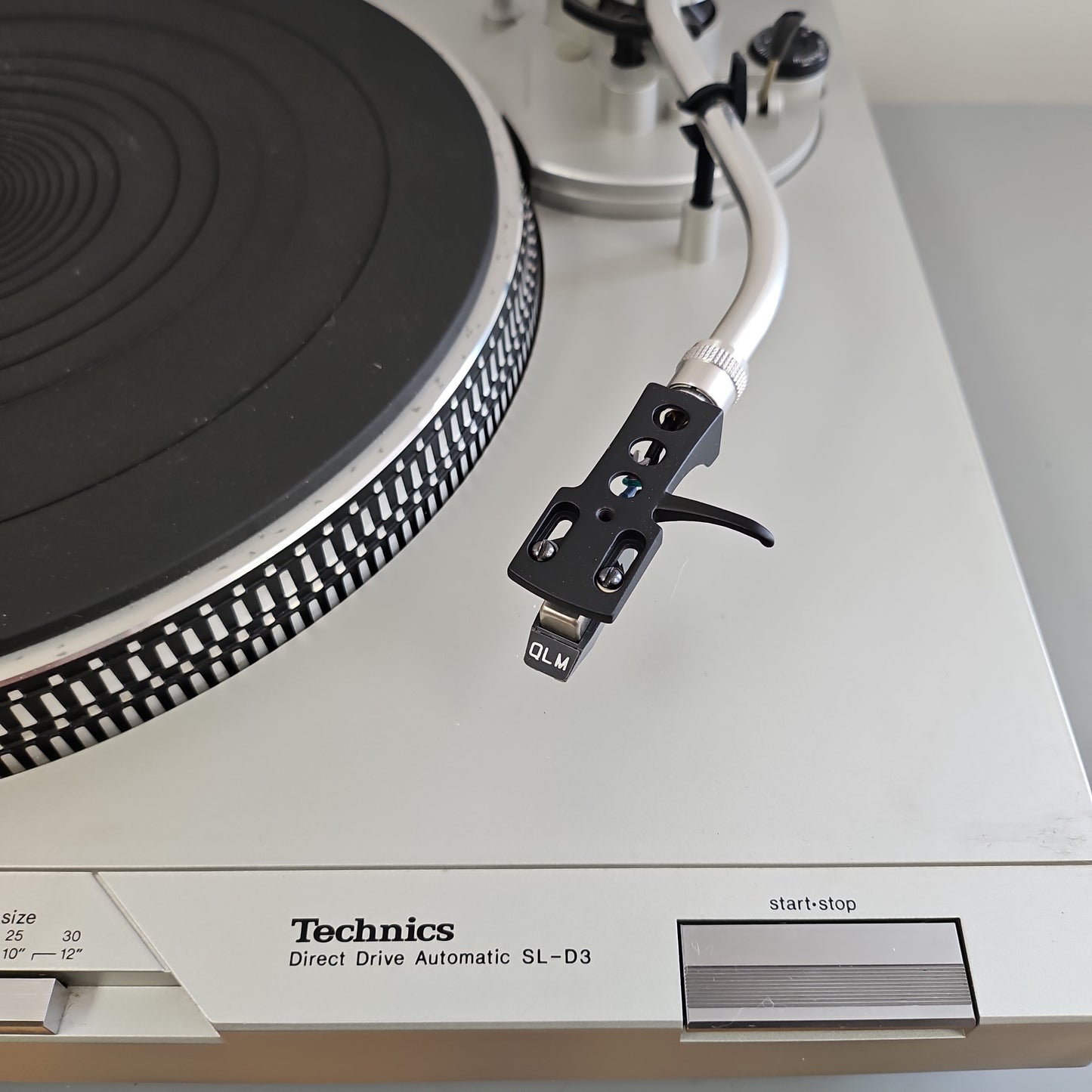 Technics SL-D5 Turntable