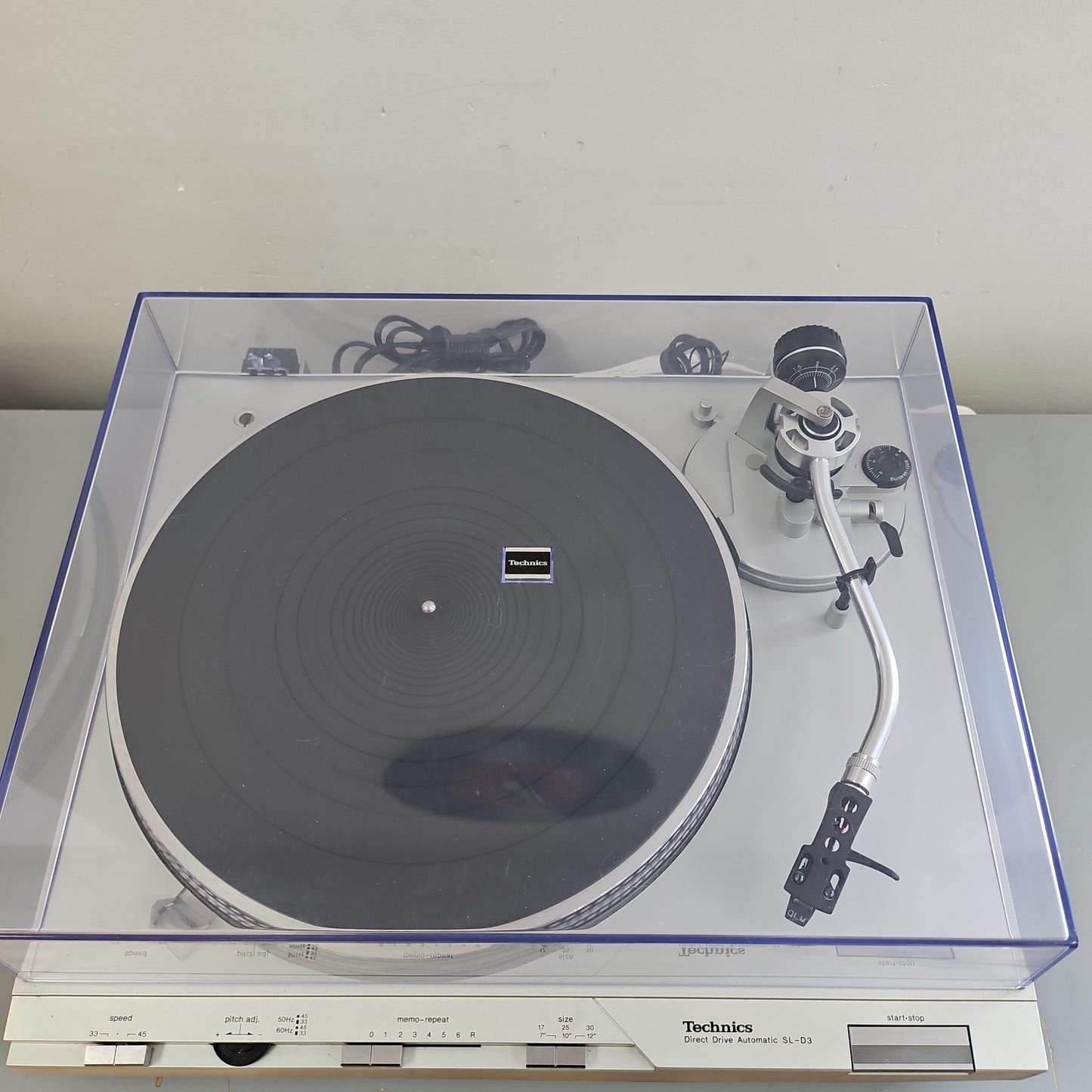 Technics SL-D5 Turntable