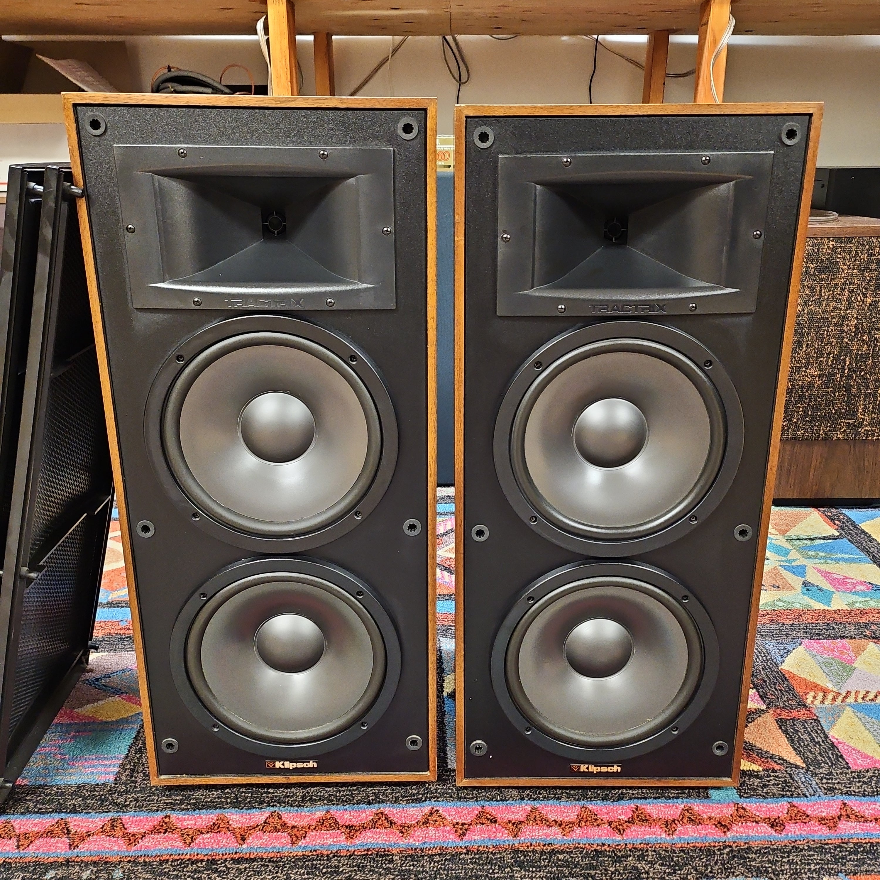 Klipsch shops kg 4.2 speakers