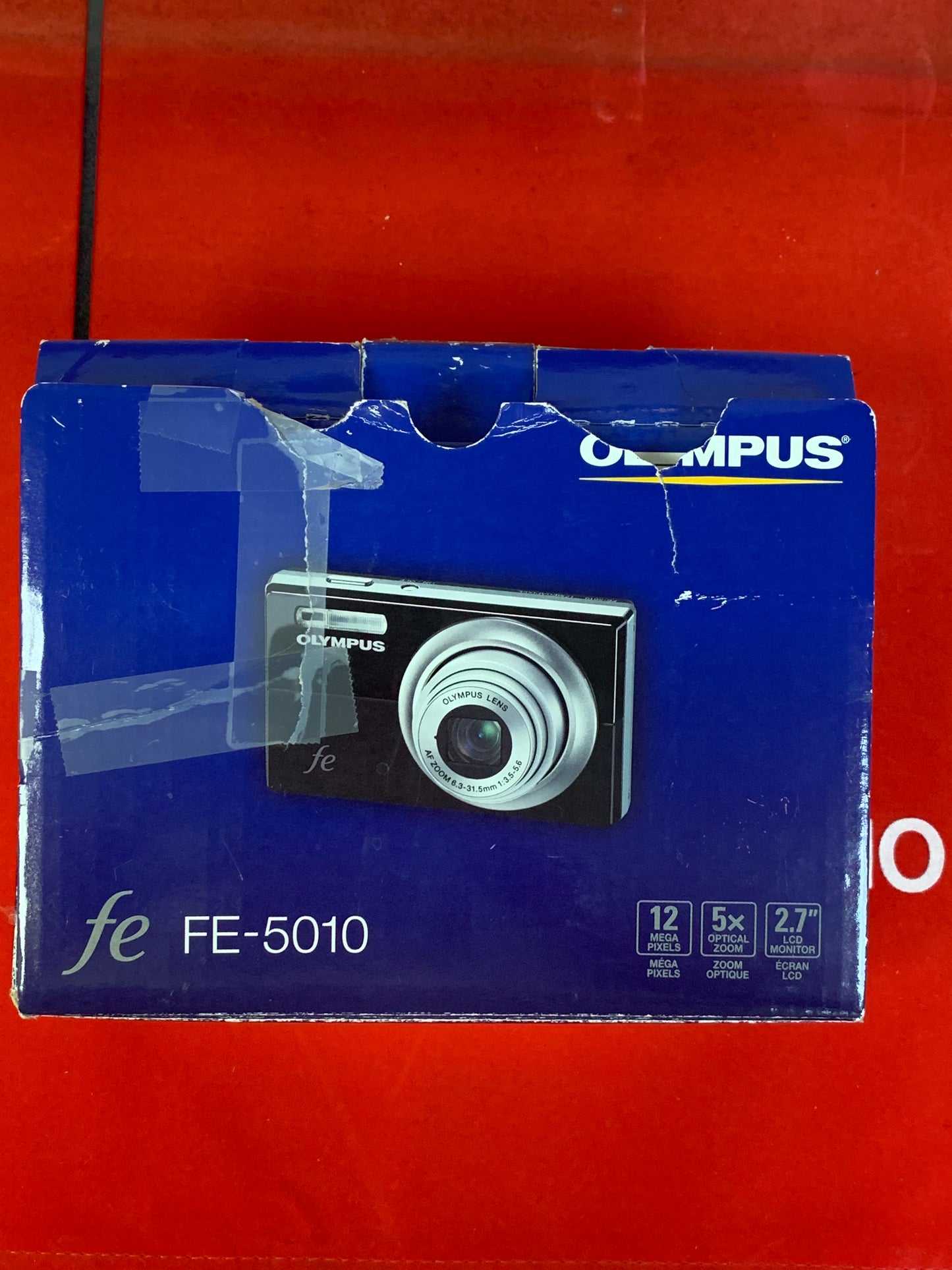 Olympus FE-5010 Red / Plum Digital Camera w/ Box, Instructions & Carrying Case