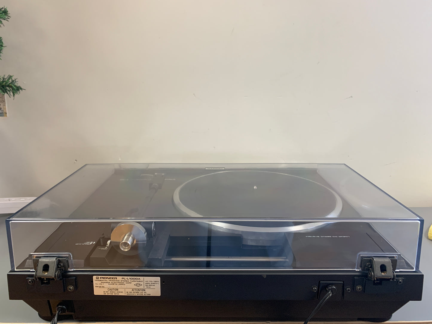 Pioneer PL-L1000A Turntable