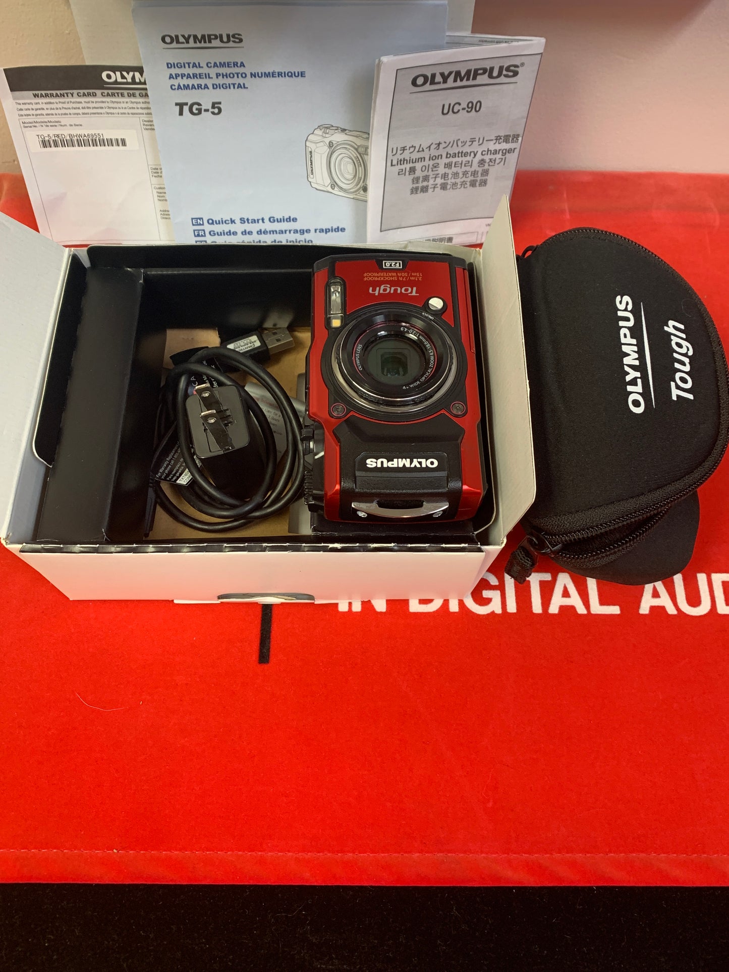 Olympus TG-5 Tough Camera * Red * w/ Box, Instructions & Carrying Case