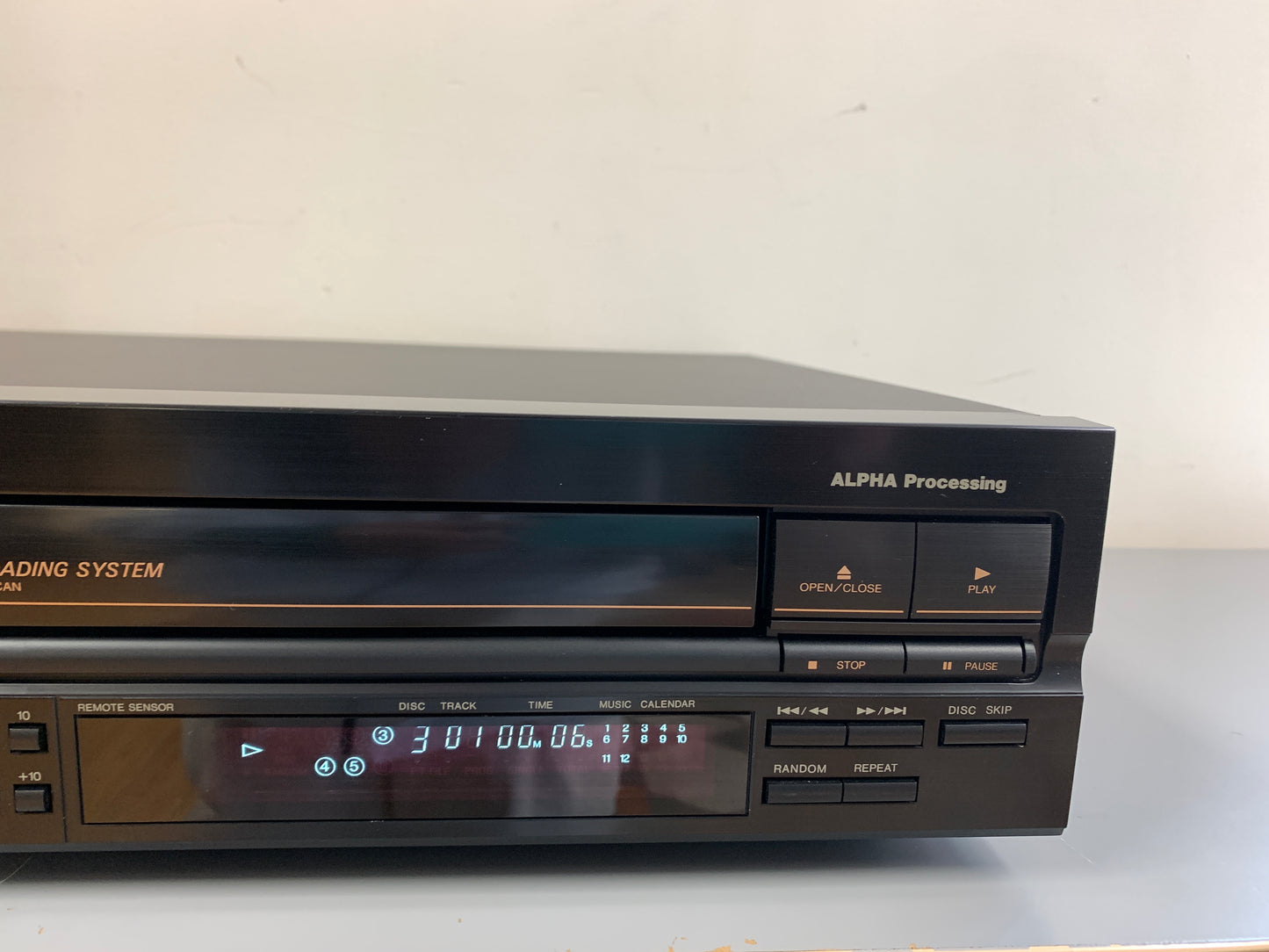 Denon DCM-460 CD Carousel - 5 Discs