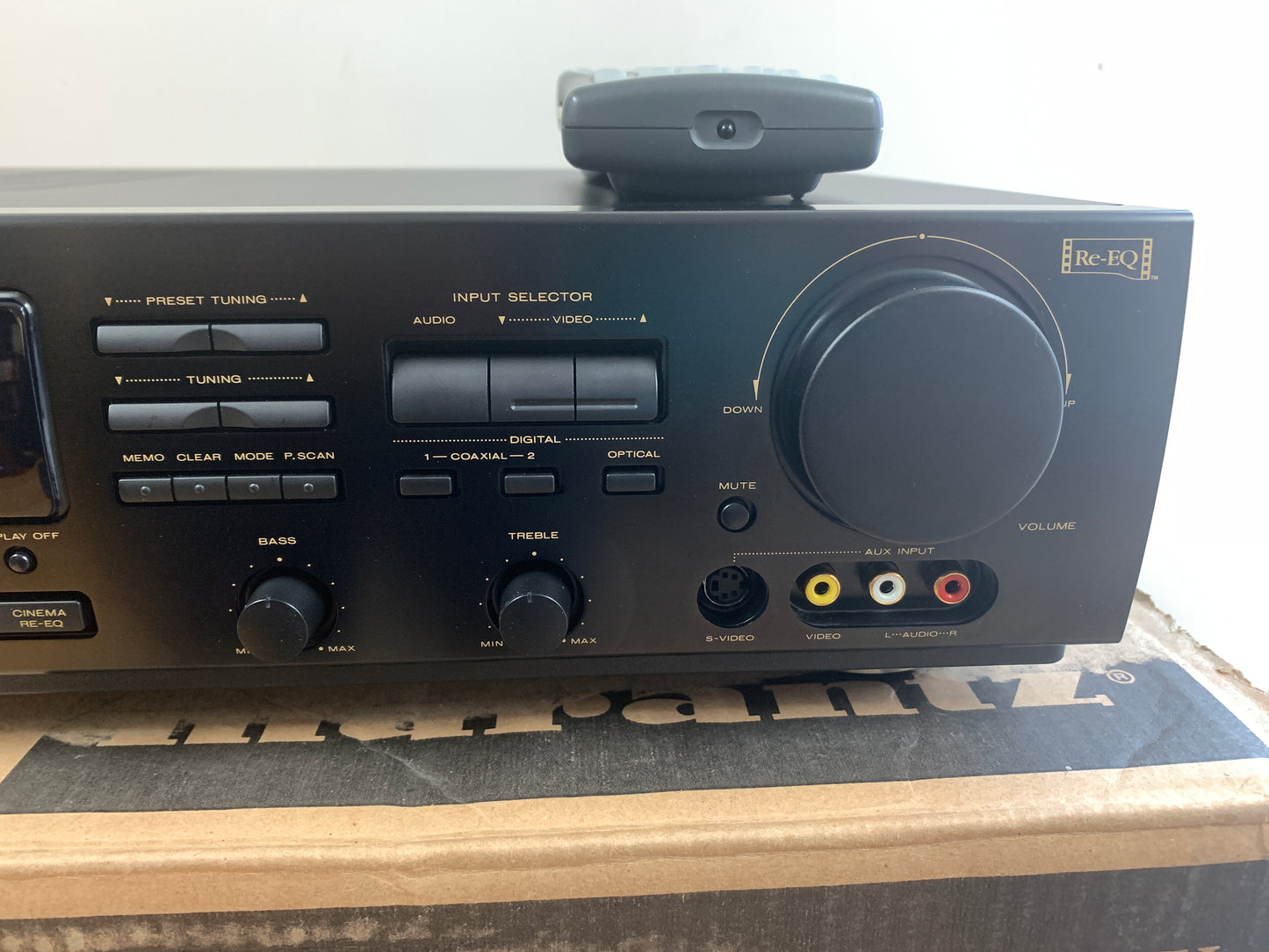 Marantz AV560 Audio Video Preamp *Box *Manual *Remote no