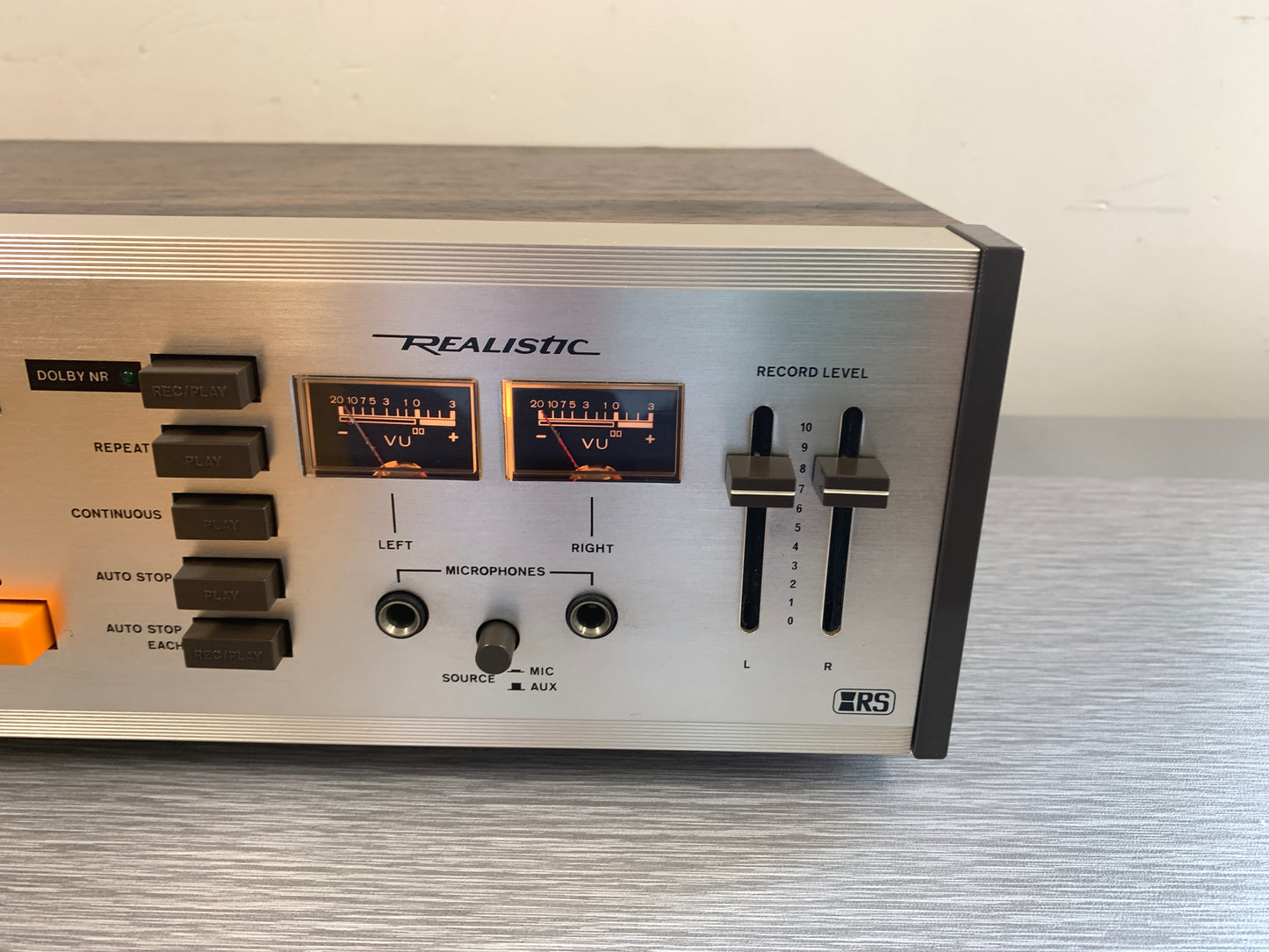 Realistic TR-802 8-Track Cartridge Tape Recorder