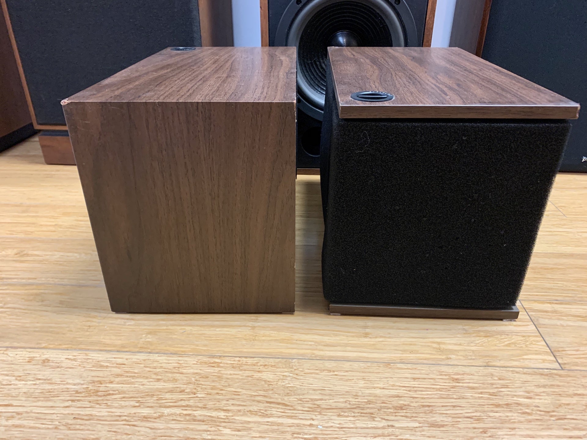 Bose 301 Series II Bookshelf Speakers – The Turntable Store