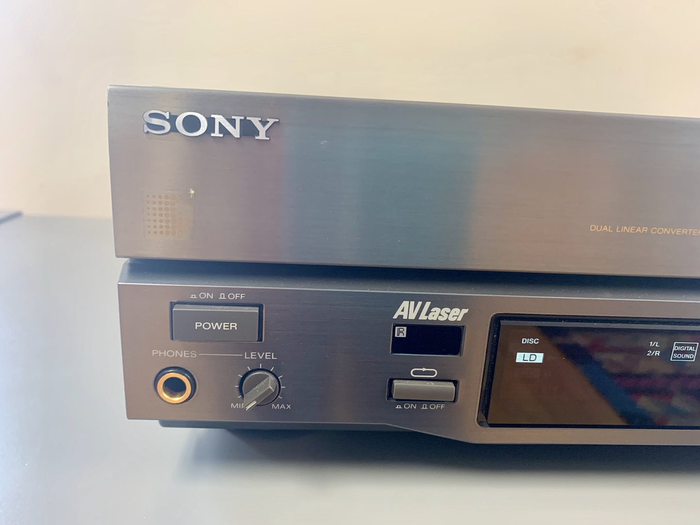 Sony MDP-333 Laserdic Player