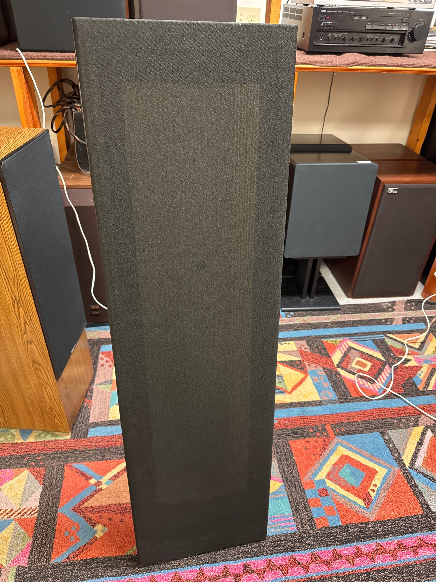 Magnepan MAGNEPLANAR ® MMG Floor Standing Speakers