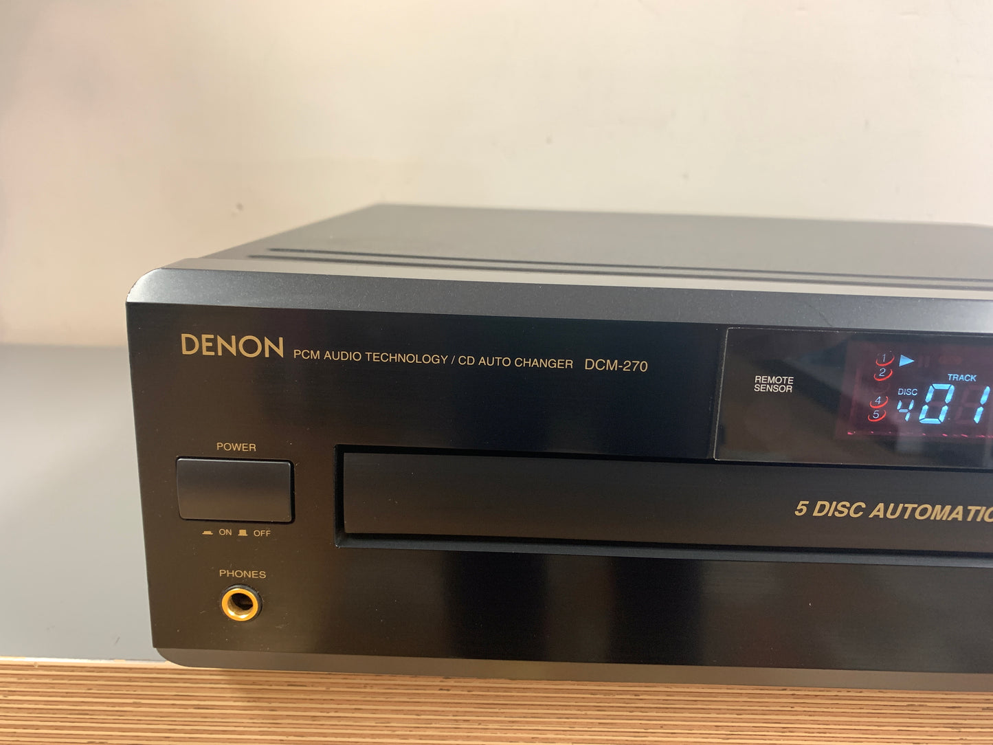 Denon DCM-270 CD Changer