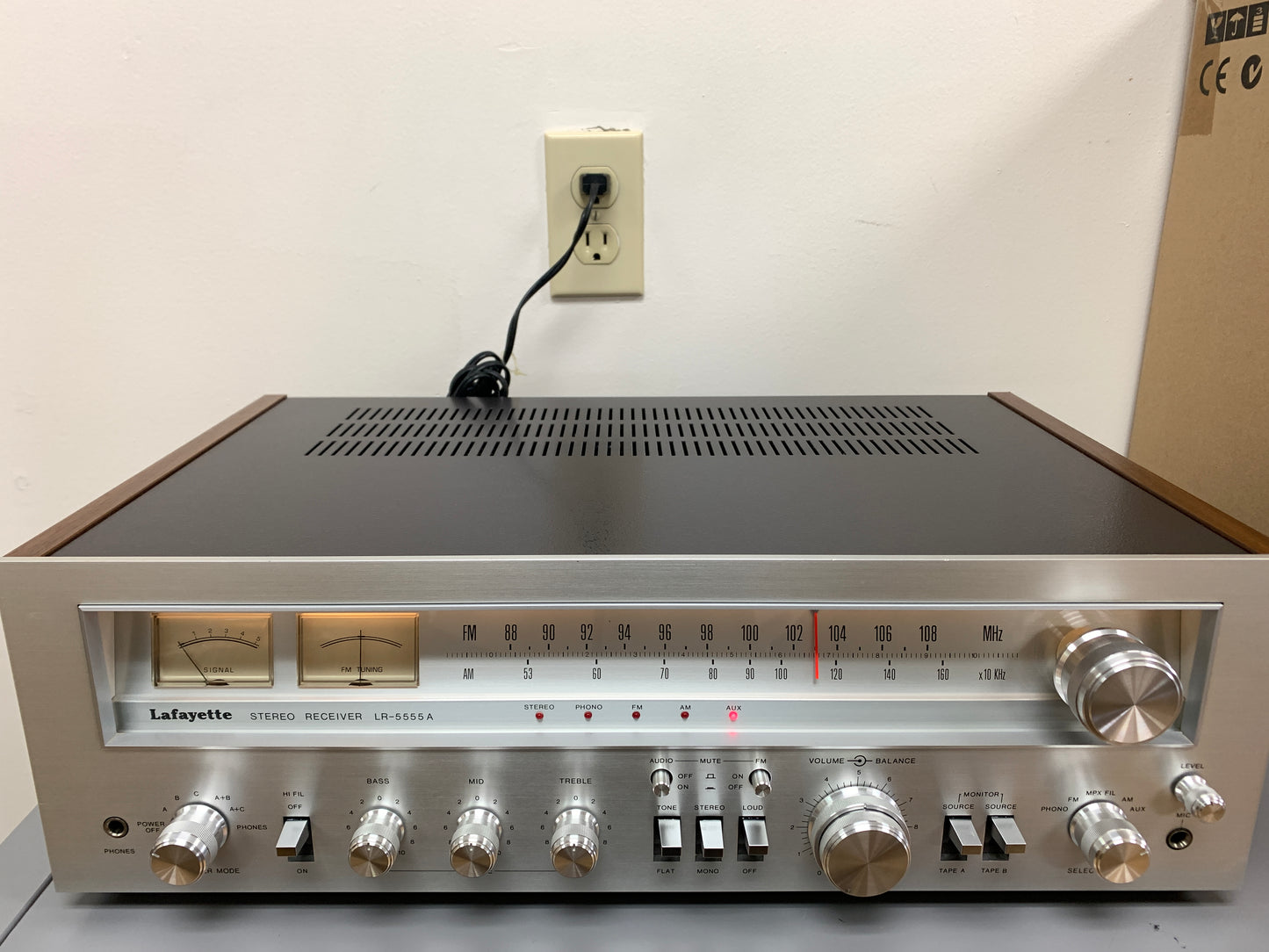 Lafayette LR-5555A Stereo Receiver