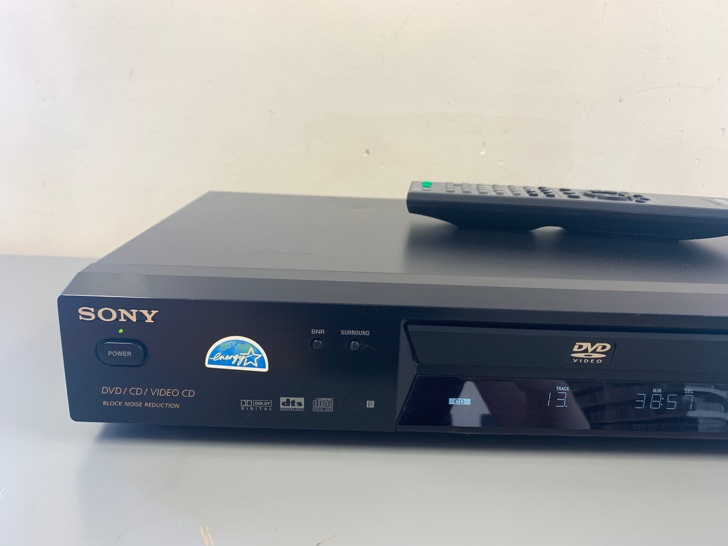 Sony DVP-NS300 DVD/CD Player * Remote