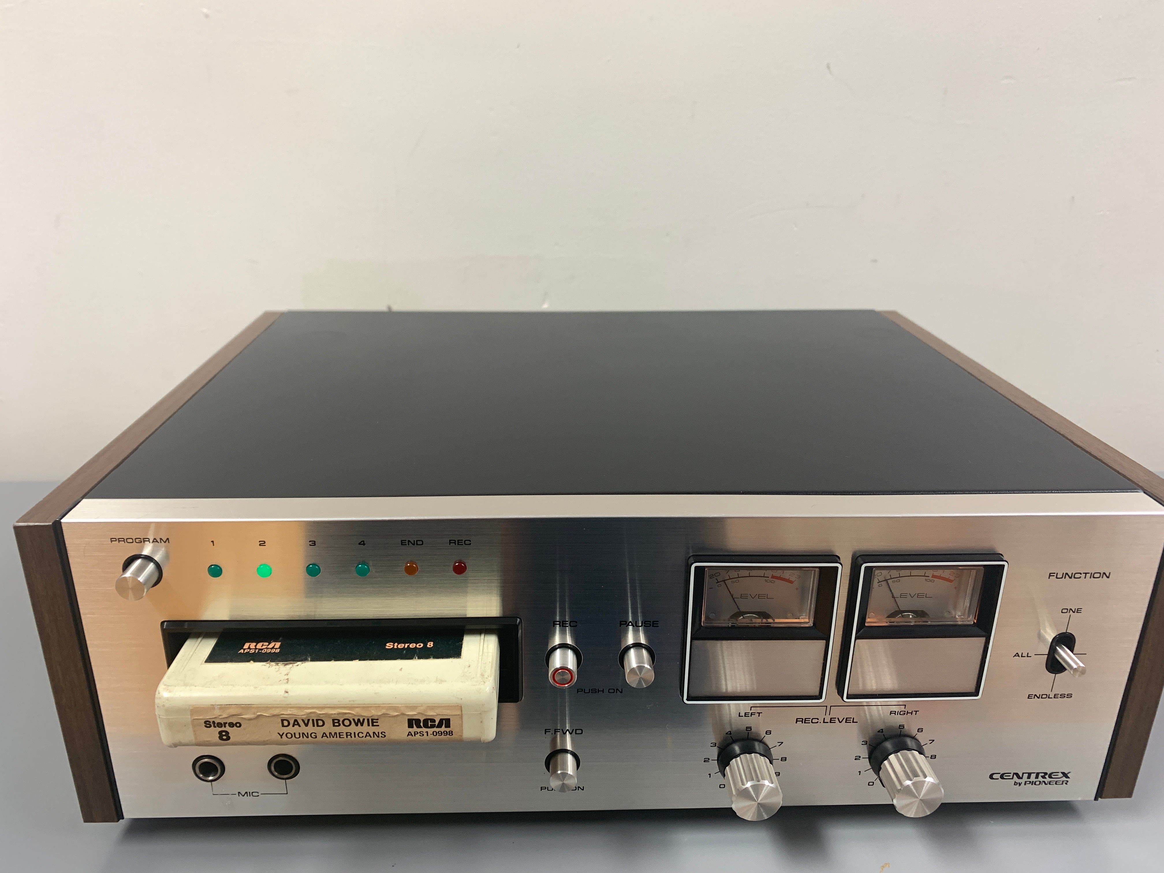 8 TRACK good PLAYER SERVICED PIONEER