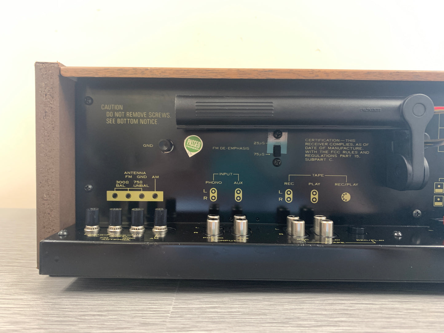 Pioneer SX-450 FM/MW Stereo Receiver (1976)