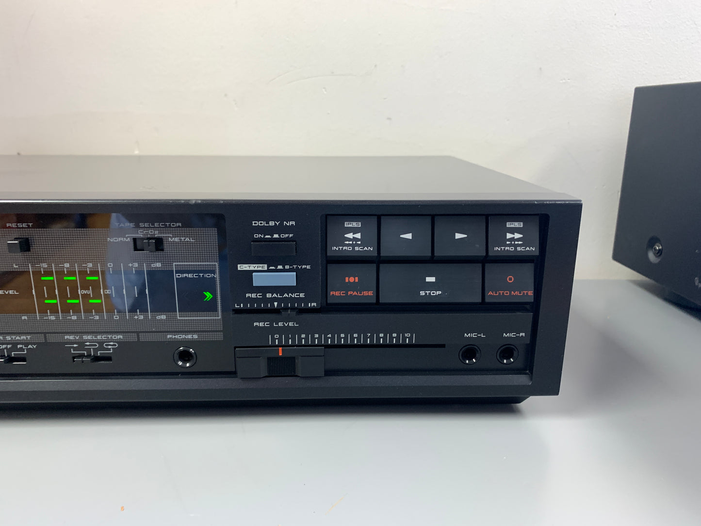 Akai HX-R40 Cassette Deck Recorder