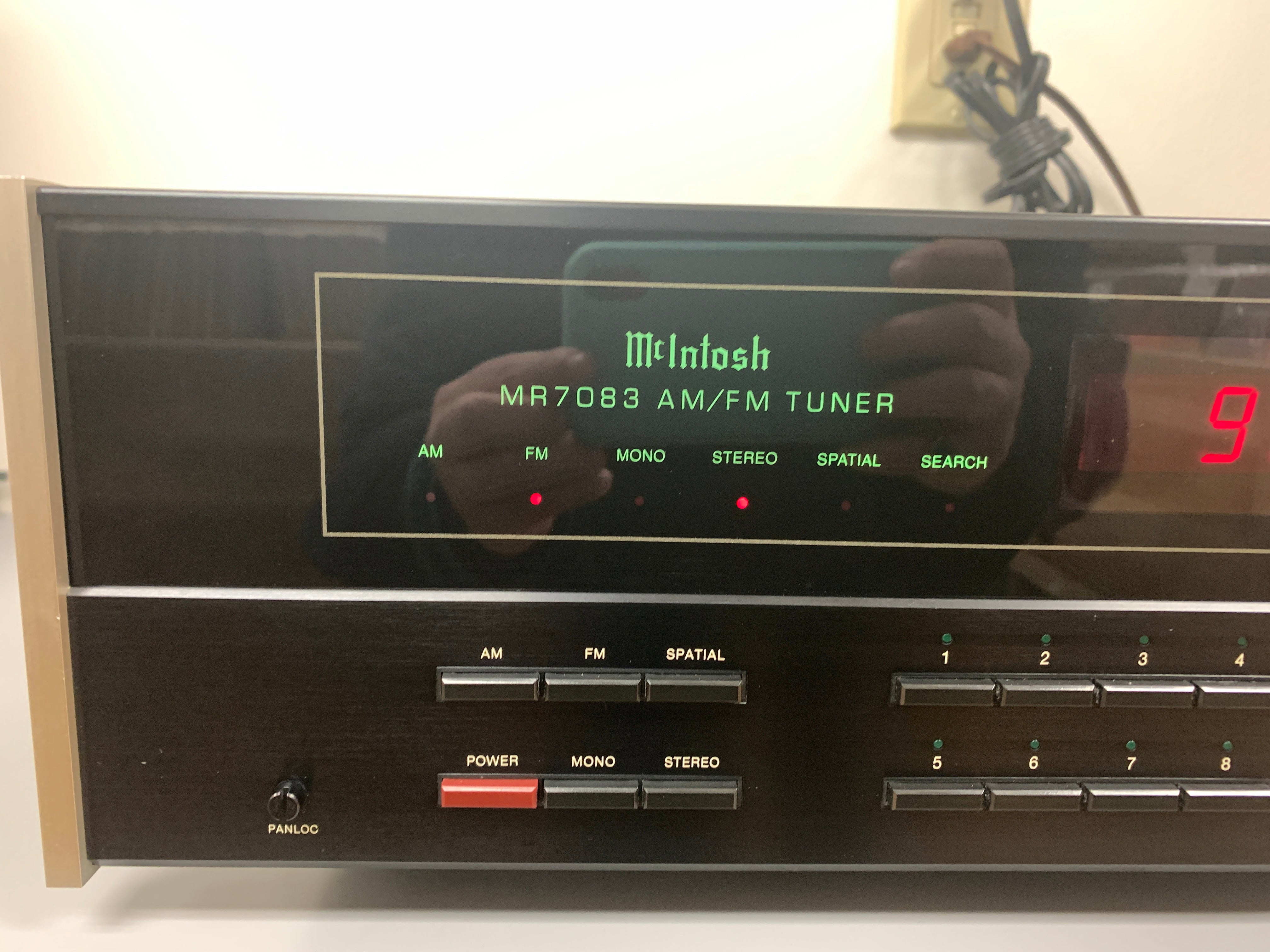 McIntosh MR7083 Tuner – The Turntable Store