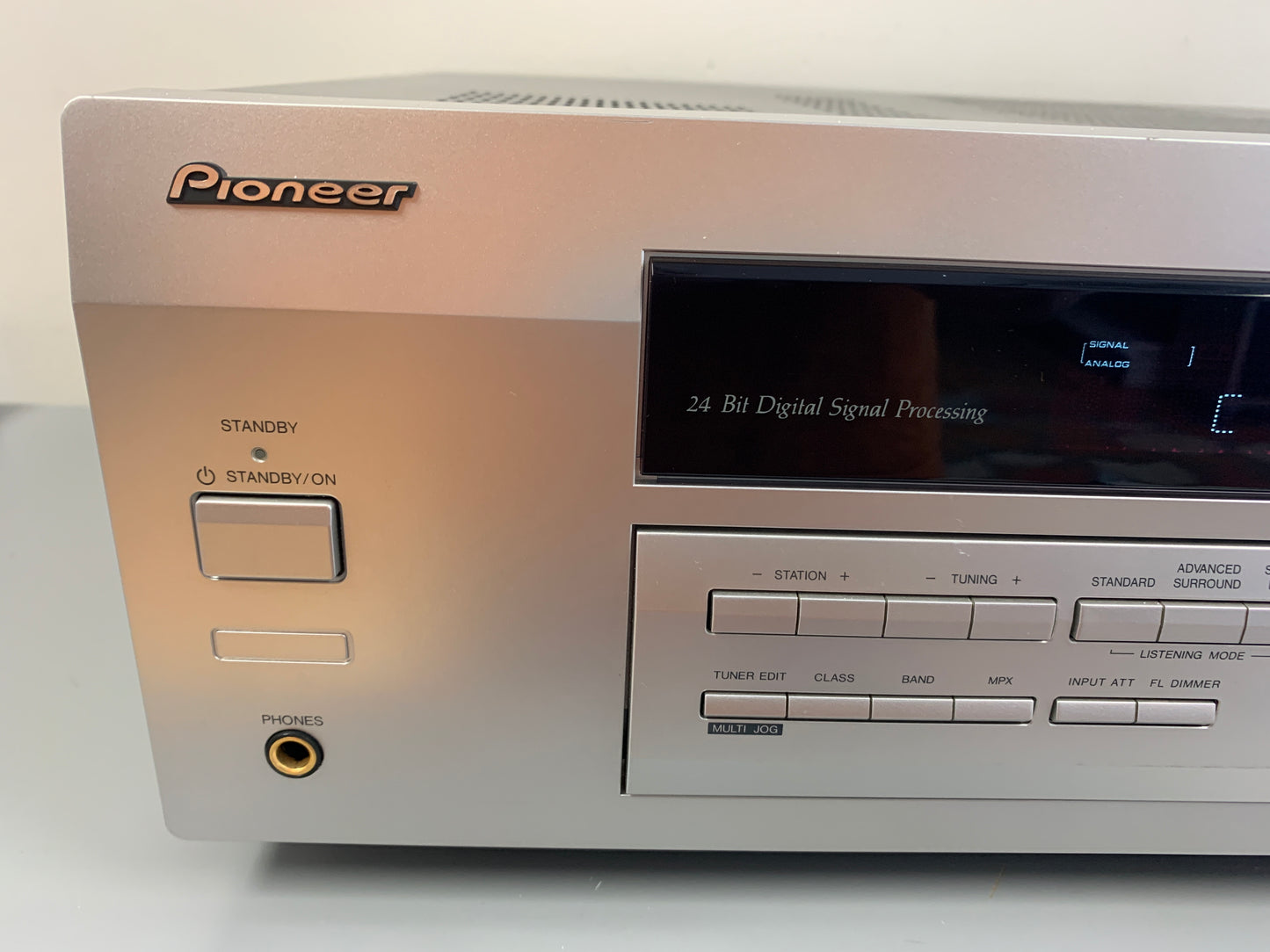 Pioneer VSX-D411 Receiver