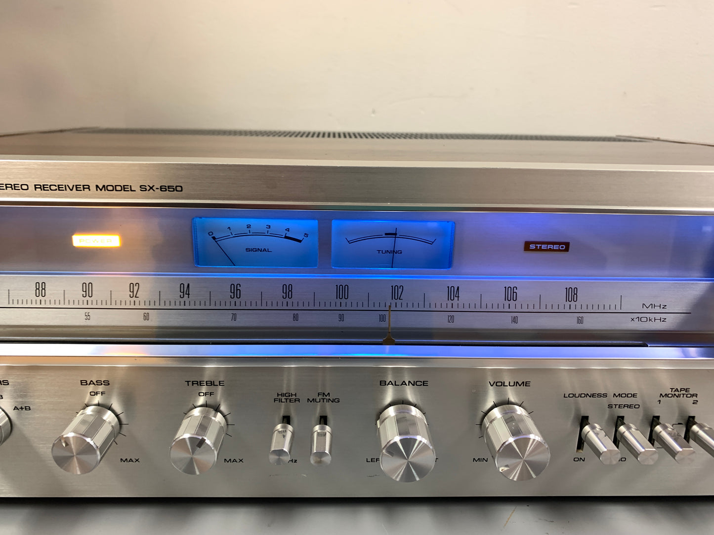 Pioneer SX-650 Stereo Receiver