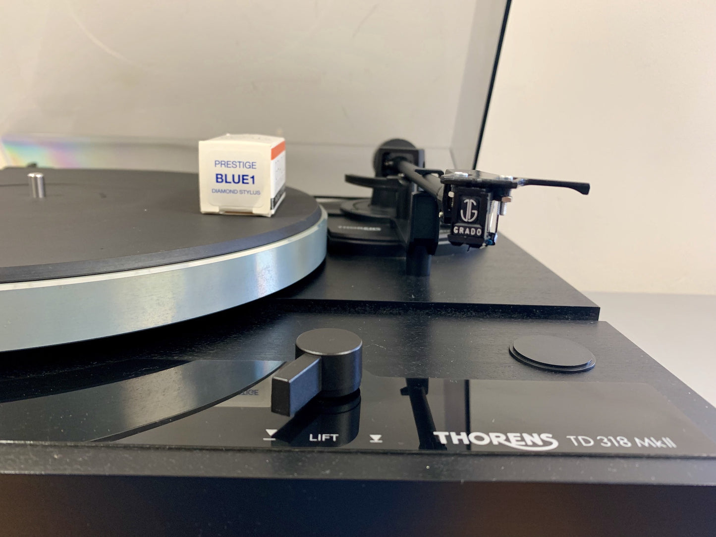 Thorens TD-318 MKII Turntable * Grado Cartridge