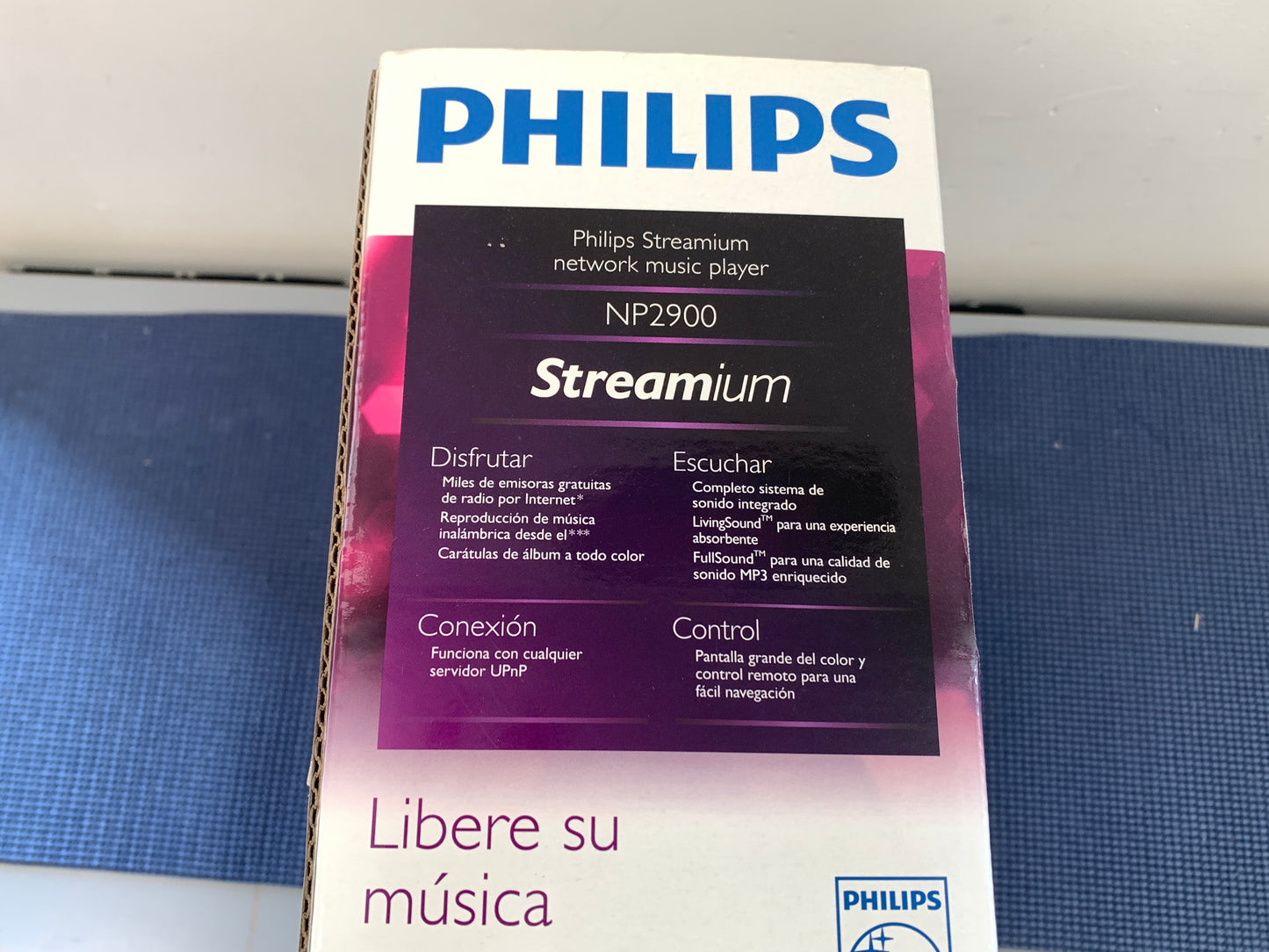 Philips Streamium NP2900 Radio & Music Player NEW IN BOX