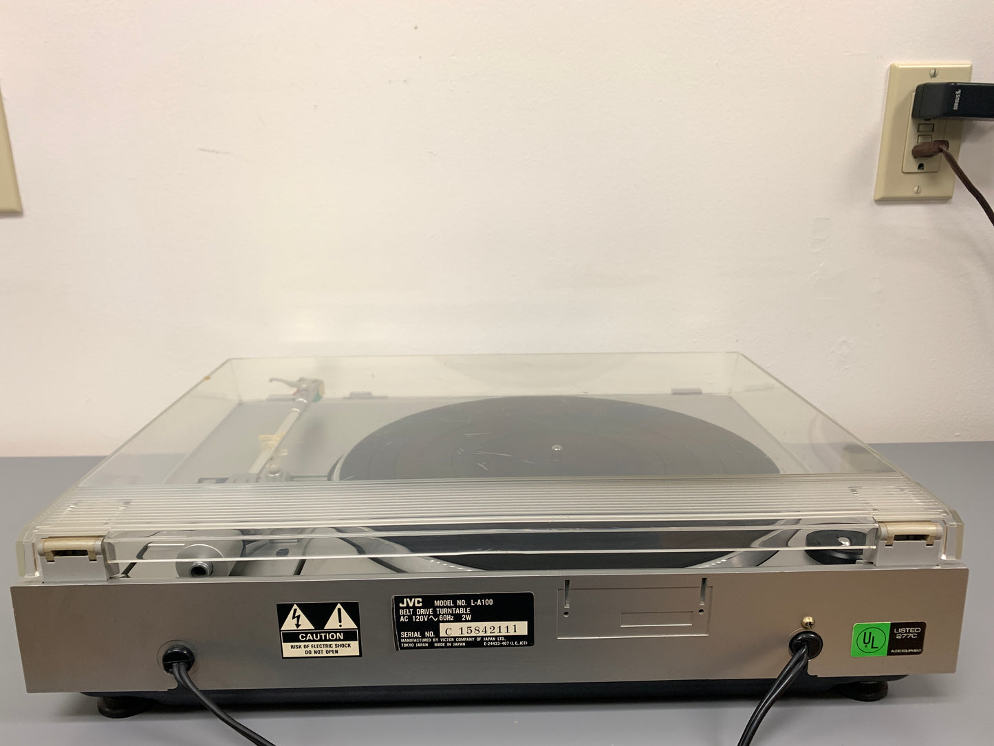 JVC L-A100 Turntable