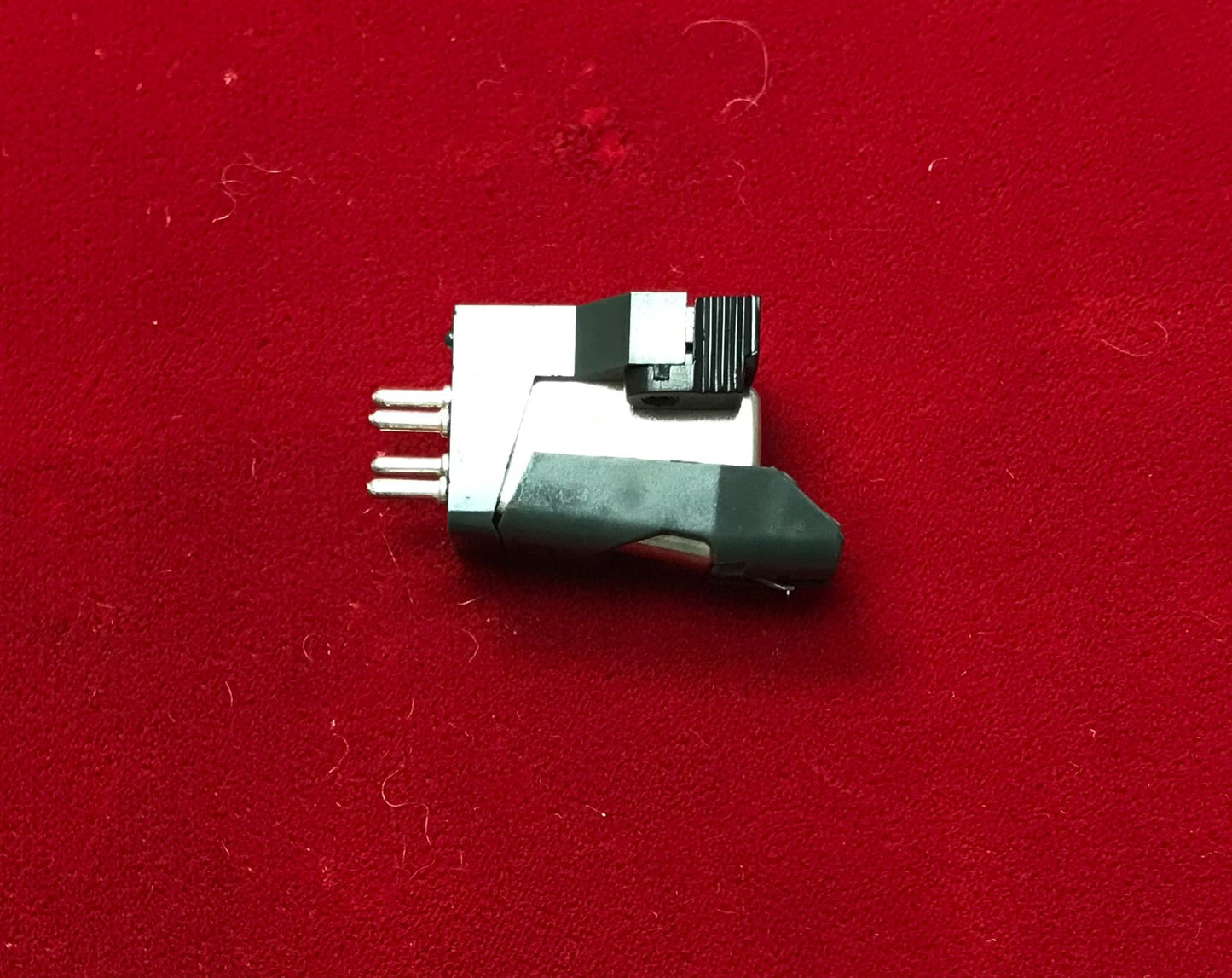 ADC QLM32 MKIII Cartridge & OEM Stylus