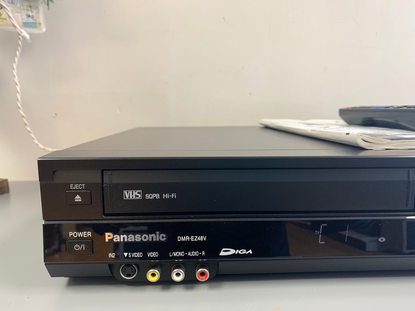 Panasonic DMR-EZ48V VHS Player DVD Recorder * remote * Manual * Mint