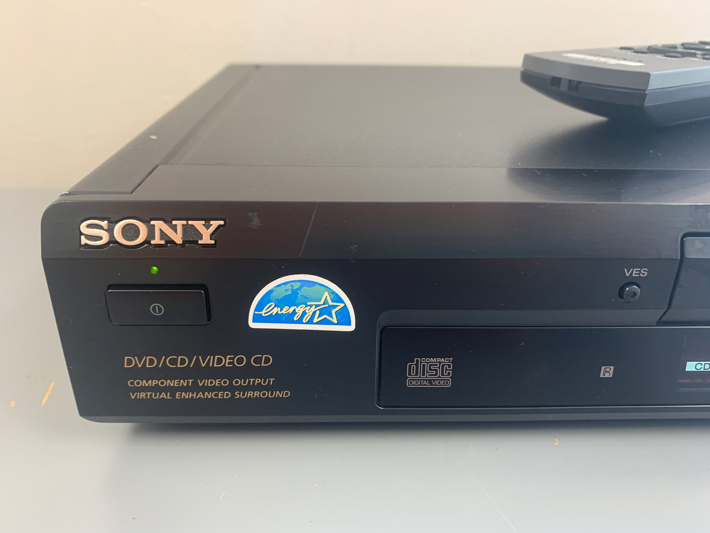 Sony DVP-S360 DVD Player * Remote