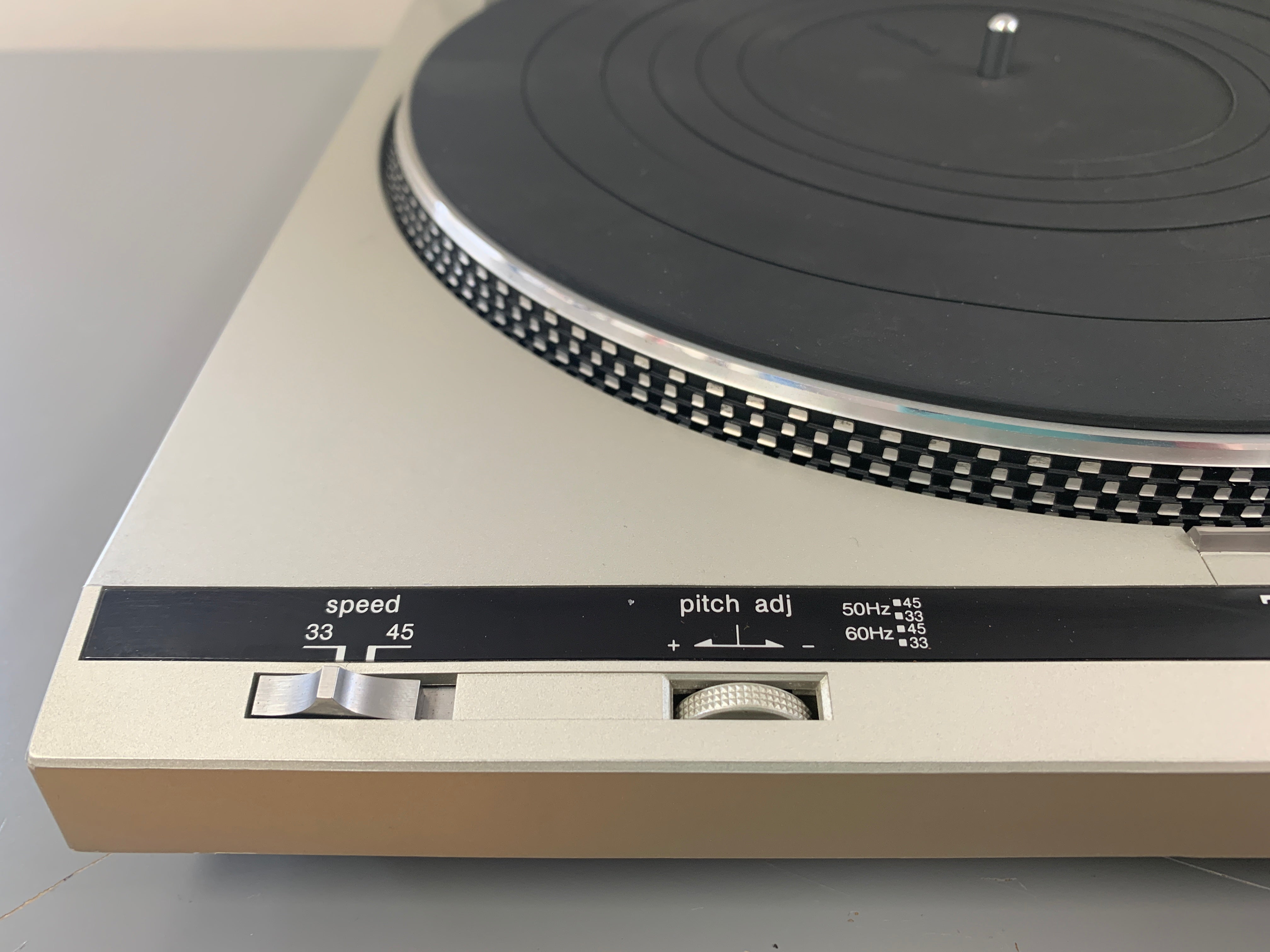 Technics SL-B200 Turntable – The Turntable Store