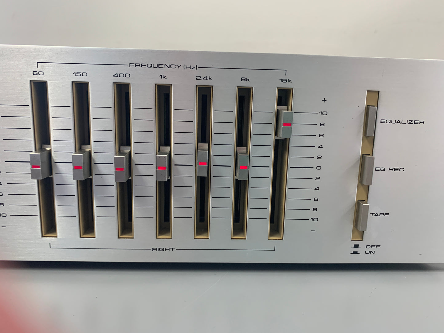 Pioneer SG-300 Stereo Graphic Equalizer