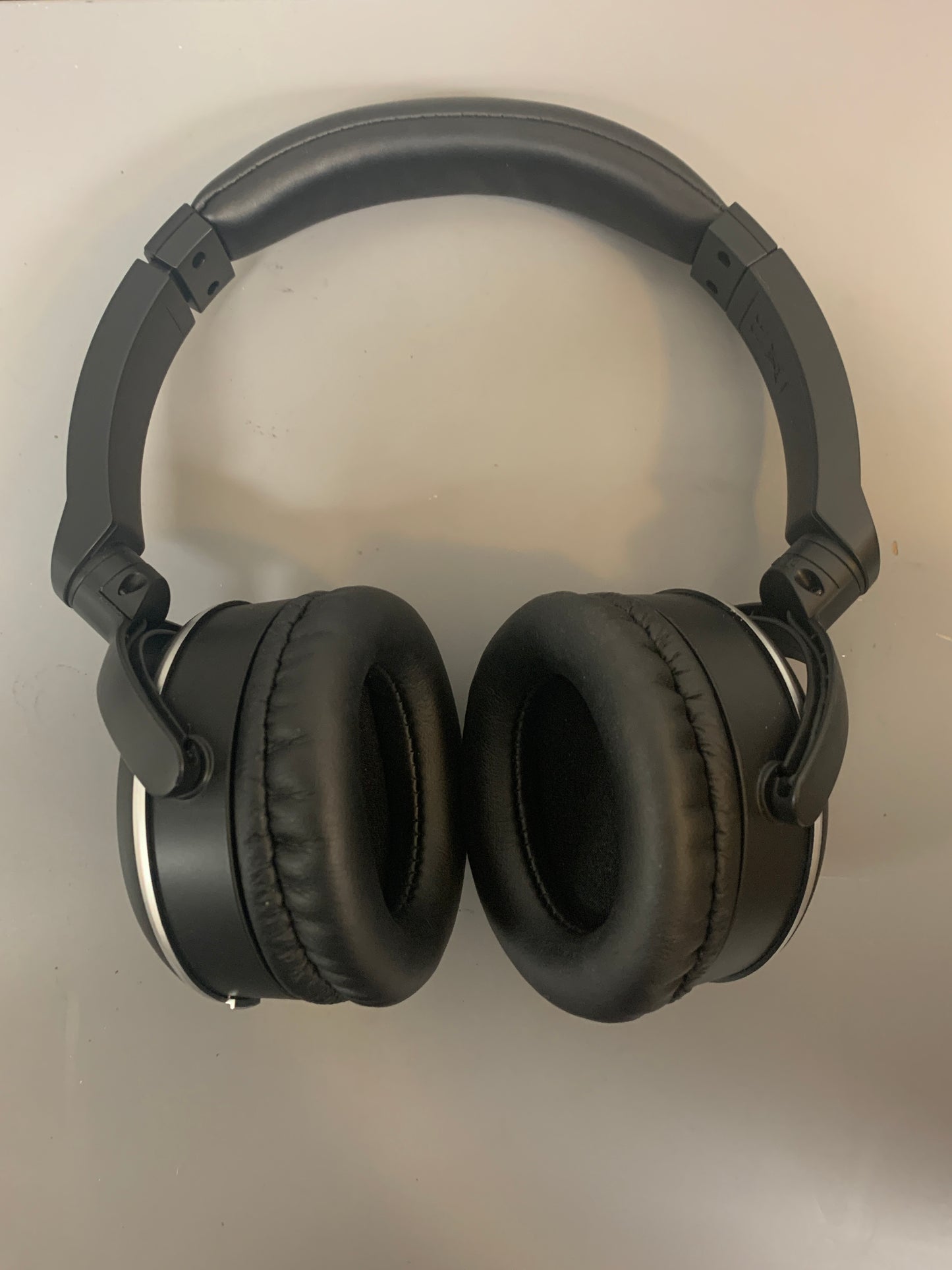 Audio Technica Quietpoint ATH-ANC27 Headphones