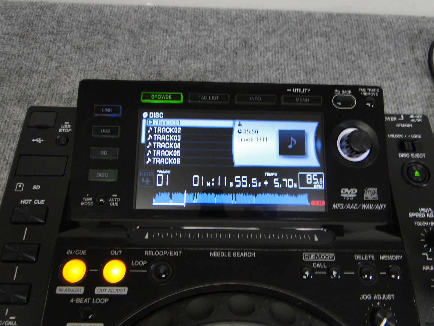 Pioneer CD-J2000 CD player DJ