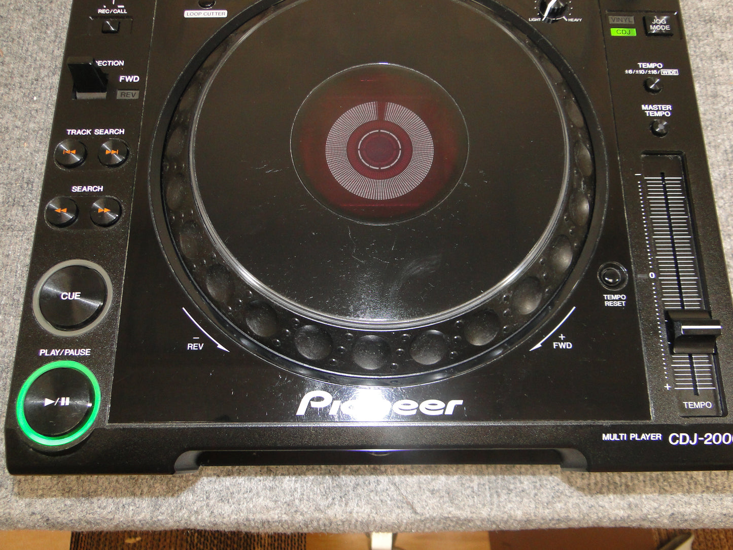 Pioneer CD-J2000 CD player DJ