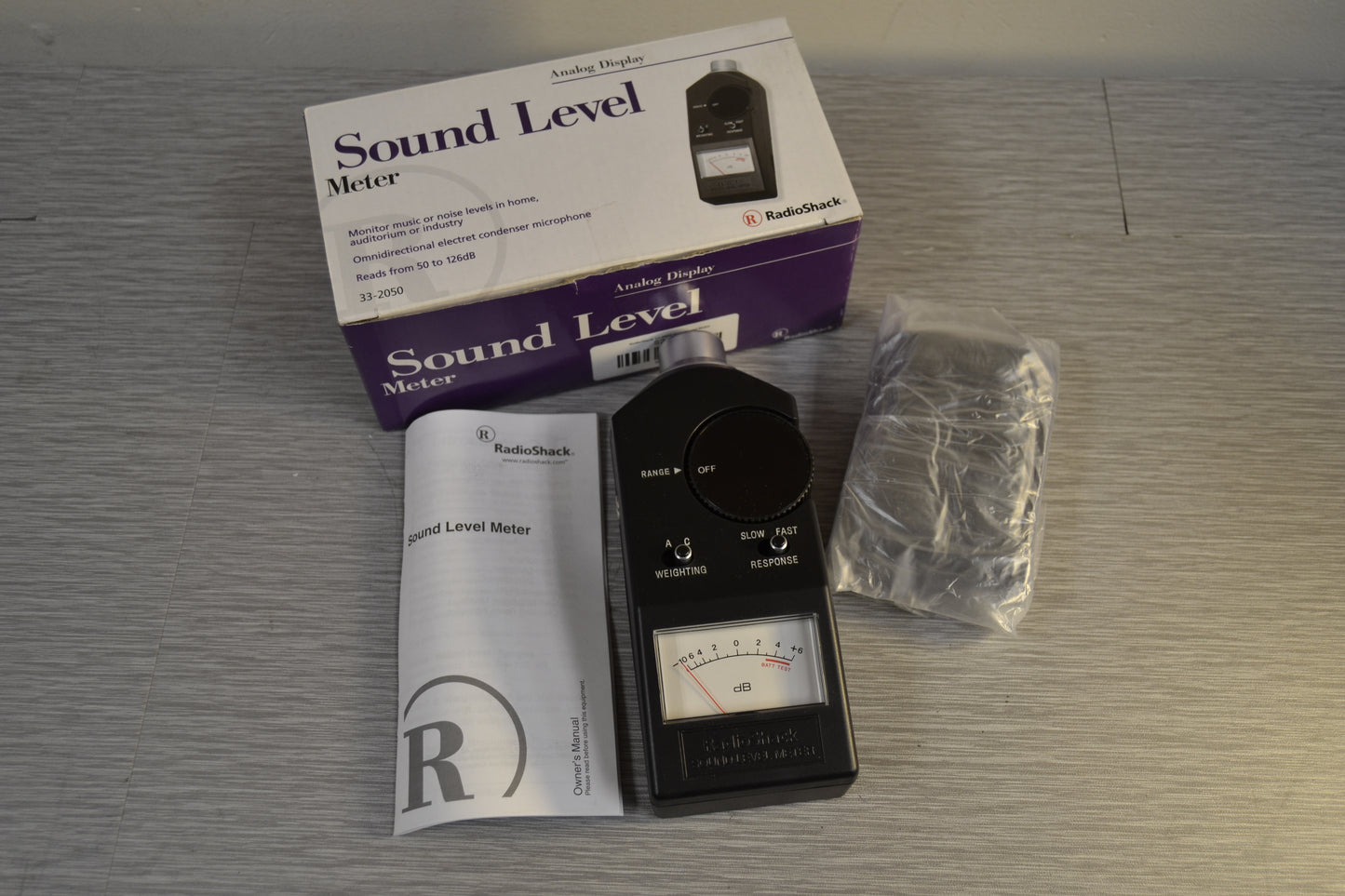 RadioShack 33-2050 Sound Level Meter