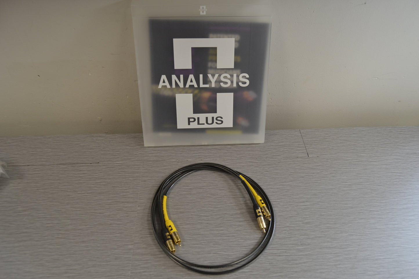 Analysis Plus Copper Oval-in Micro RCA Interconnect Cables - 1 Meter