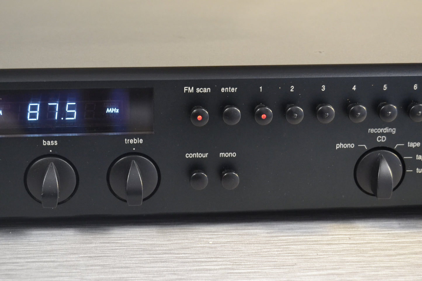 Adcom GTP-400 Preamplifier Tuner