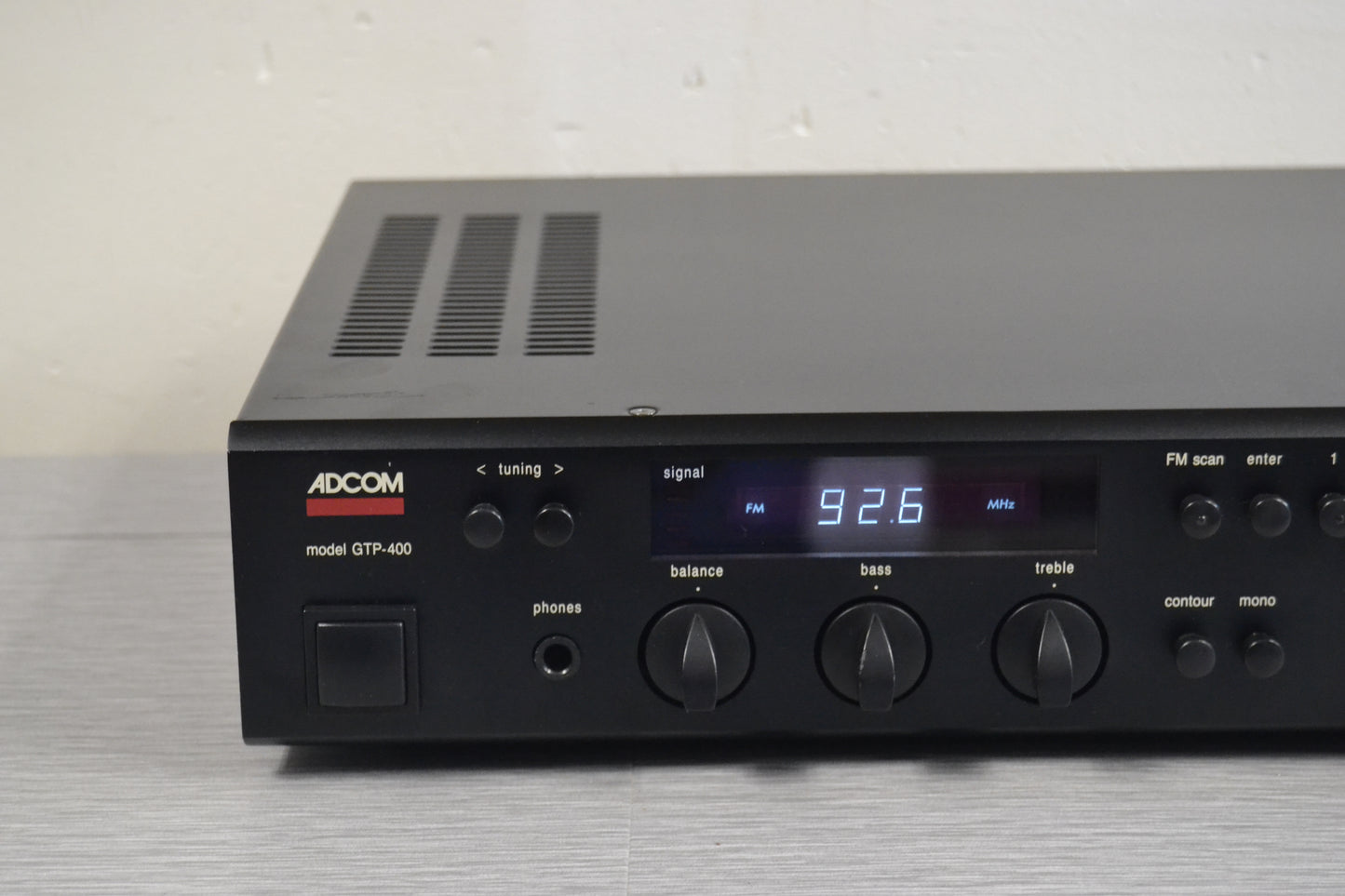 Adcom GTP-400 Preamplifier / Tuner * TUNER is not Working *