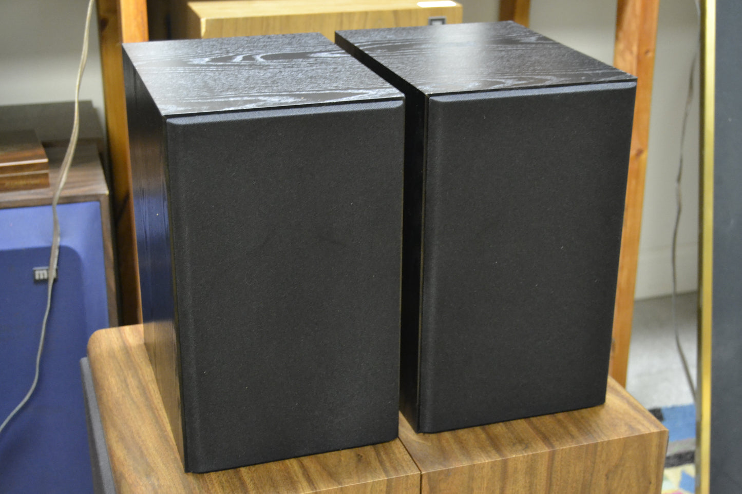 Paradigm Mini Monitor Bookshelf Speakers