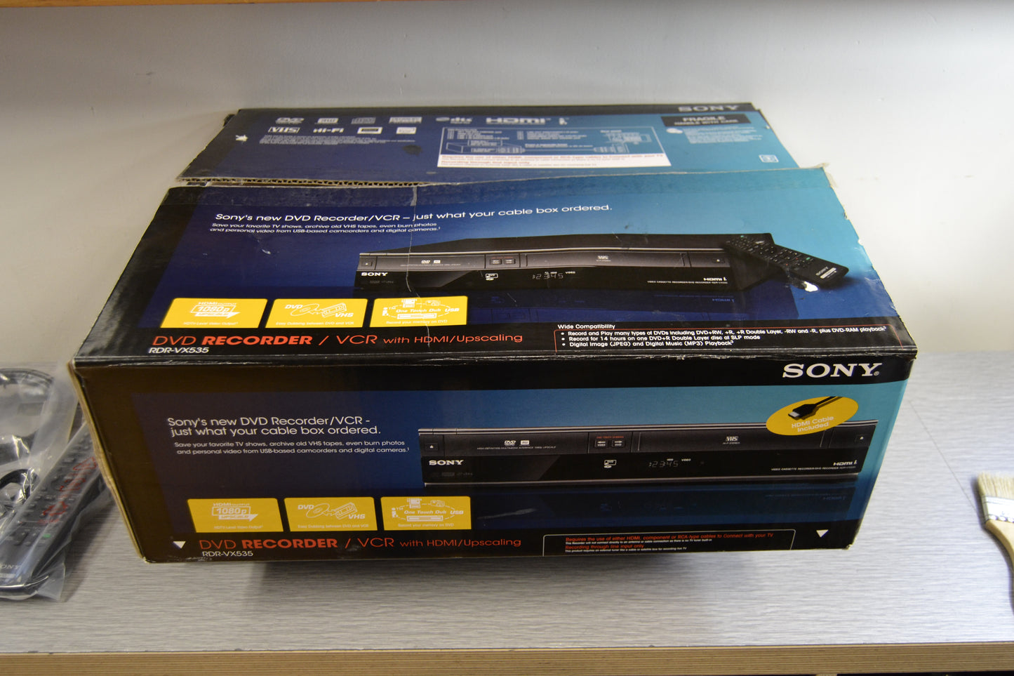 Sony RDR-VX535 VHS/DVD Recorder * New Open Box * HDMI