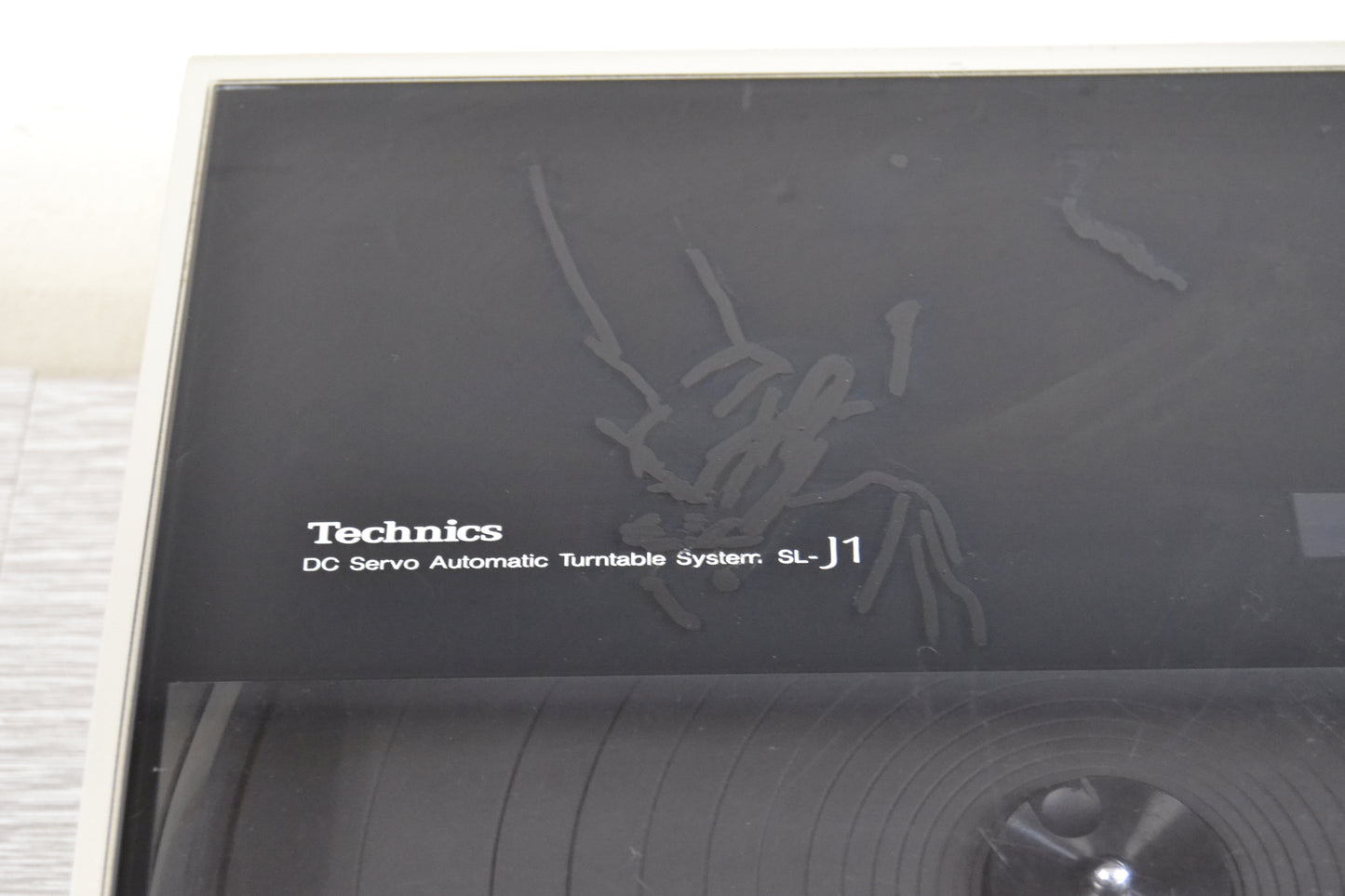 Technics SL-J1 Linear Tracking Turntable