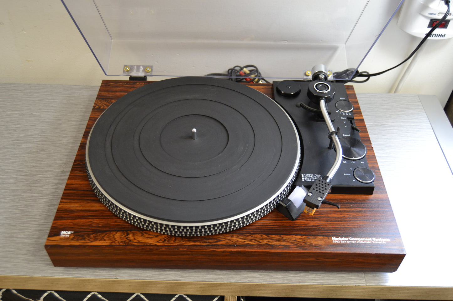 MCS 6502 Belt Drive Turntable