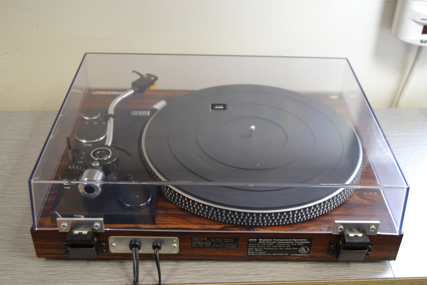 MCS 6502 Belt Drive Turntable