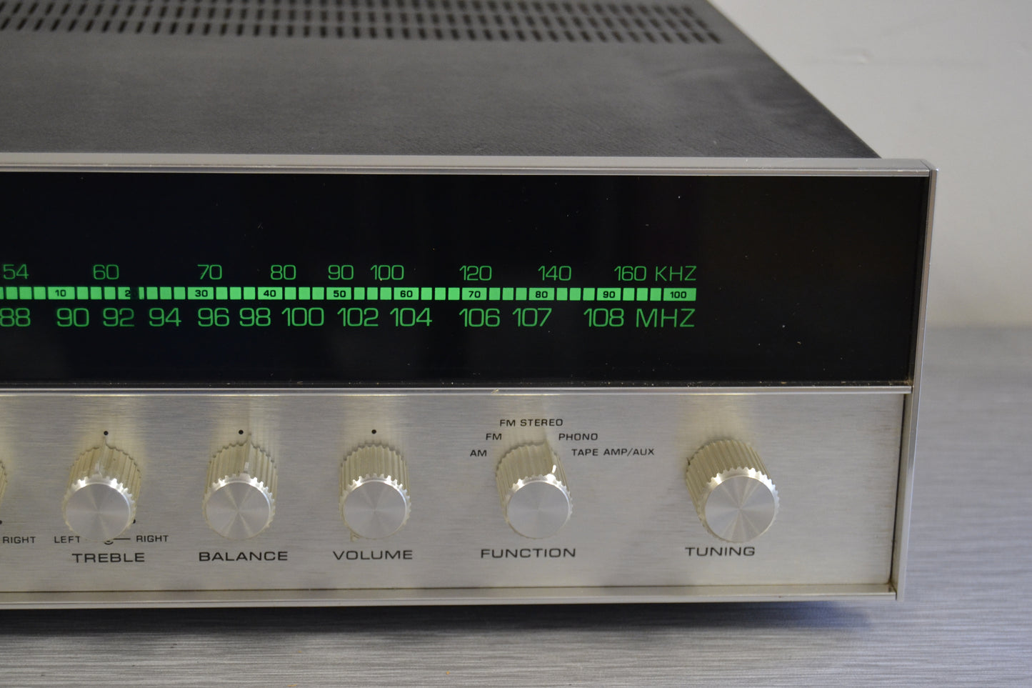 Harman Kardon 330B Stereo Receiver * 20W * 1975