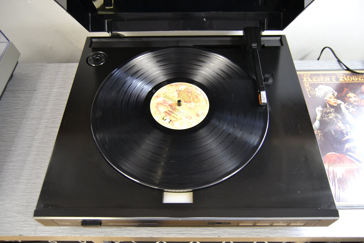 ADC LT60 Linear Tracking Turntable