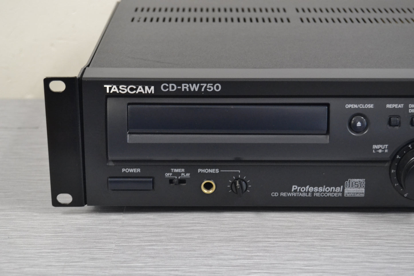 Tascam CD-RW750 Single CD Player and Recorder