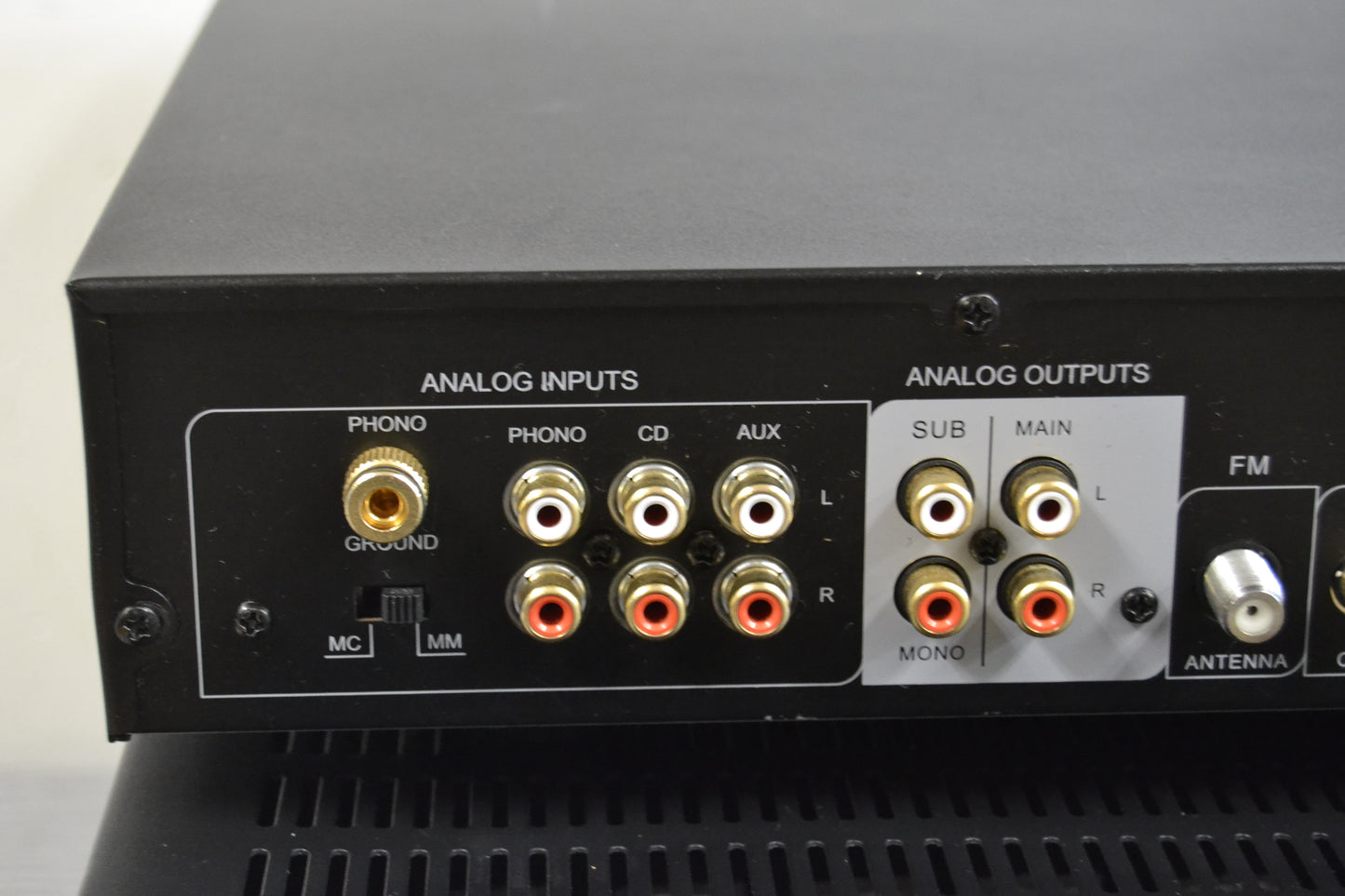 Emotiva Audio BASX PT-100 Stereo Preamp/dac/tuner & UPA-200 Power Amplifier * Remote