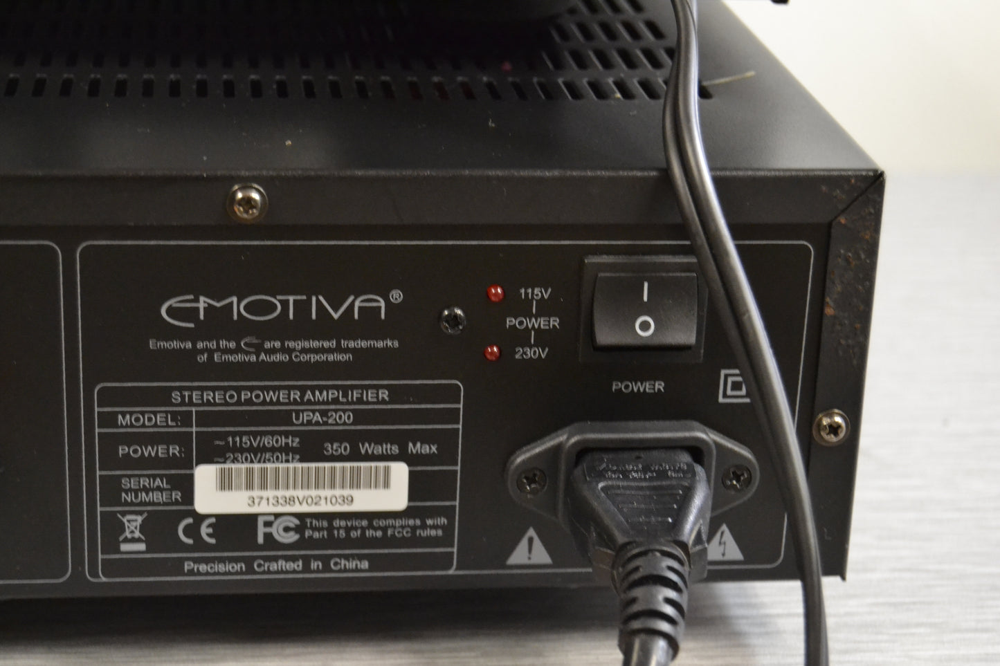 Emotiva Audio BASX PT-100 Stereo Preamp/dac/tuner & UPA-200 Power Amplifier * Remote